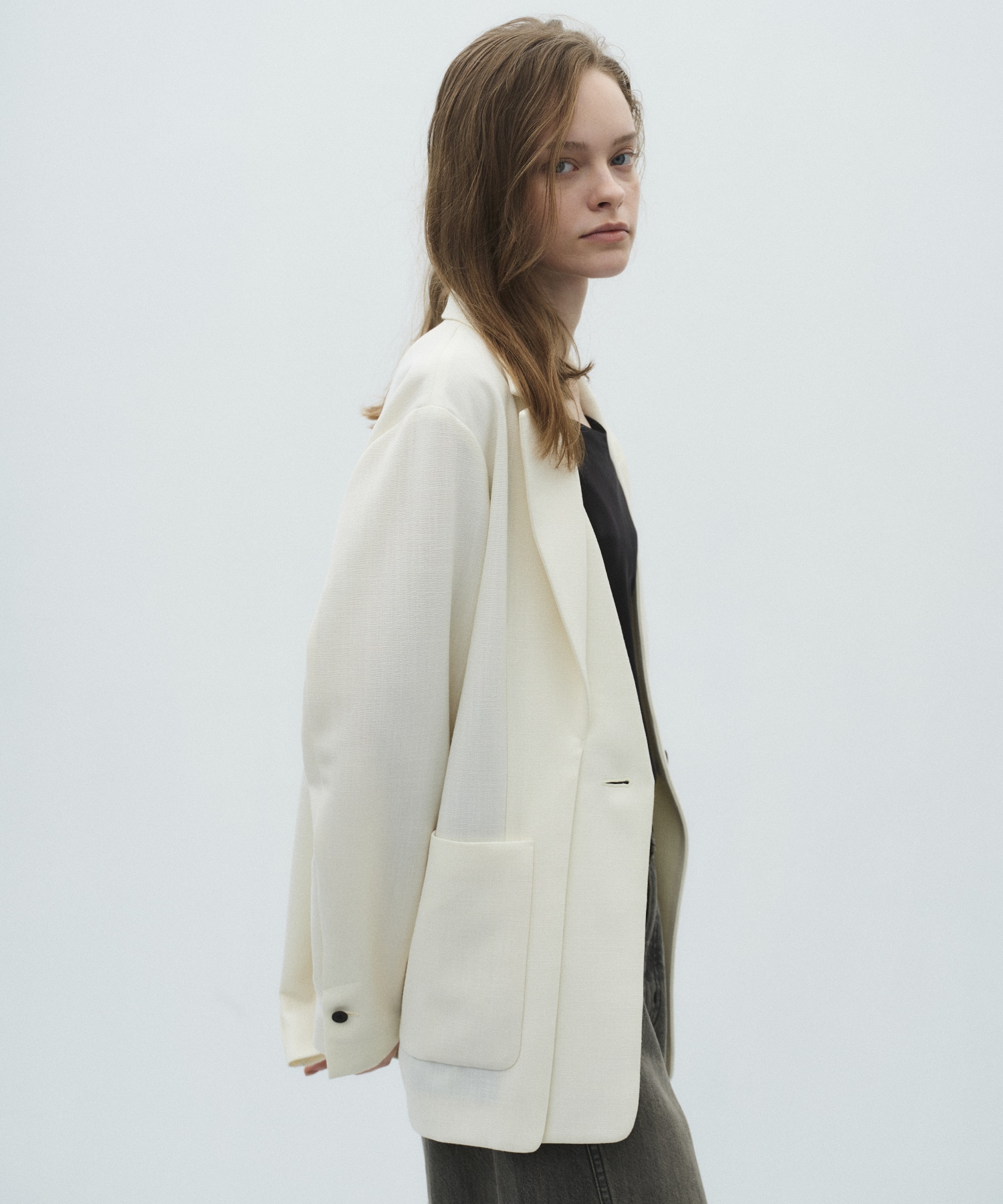 レイヤードボクシージャケット