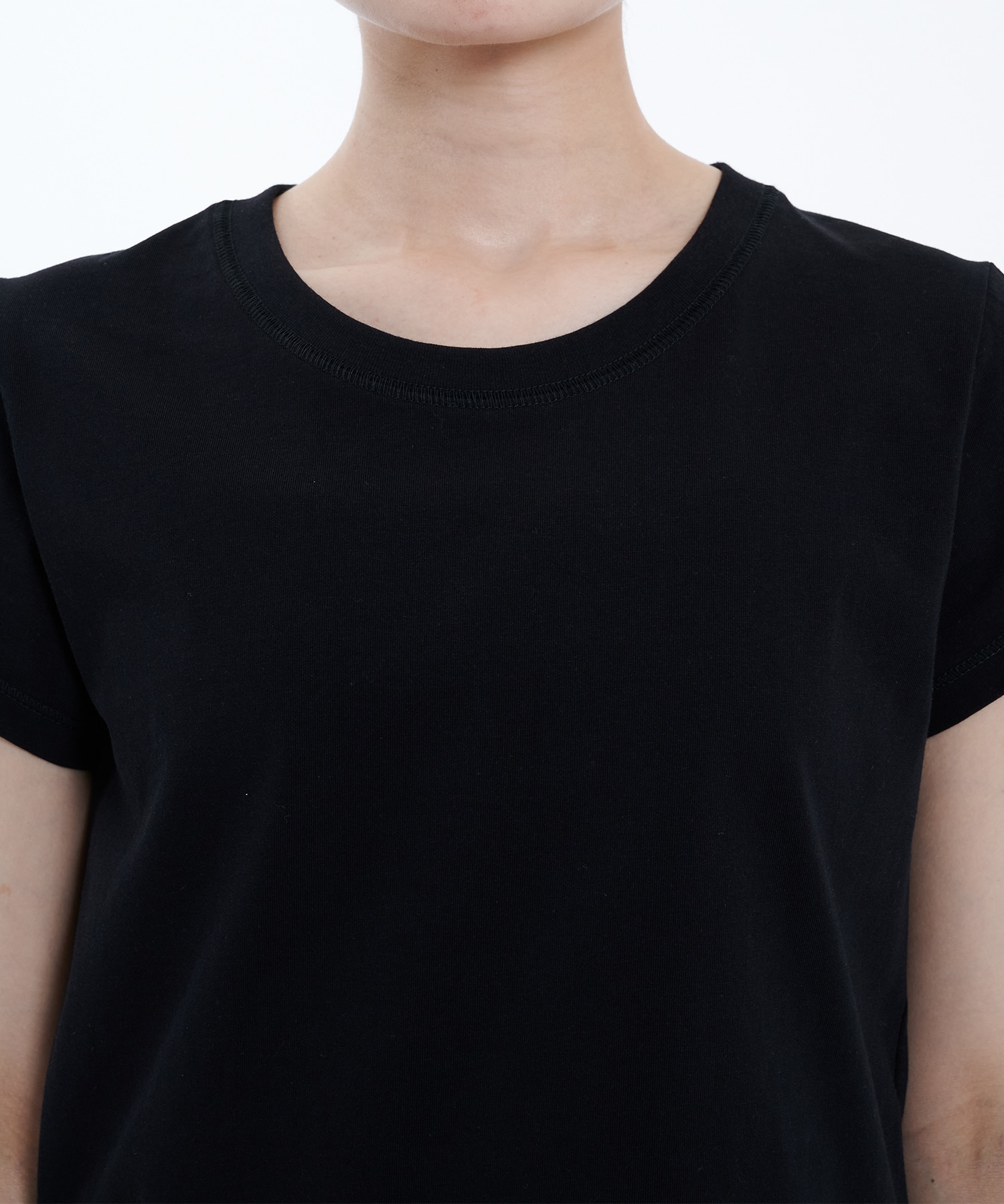 極 TEE BASIC