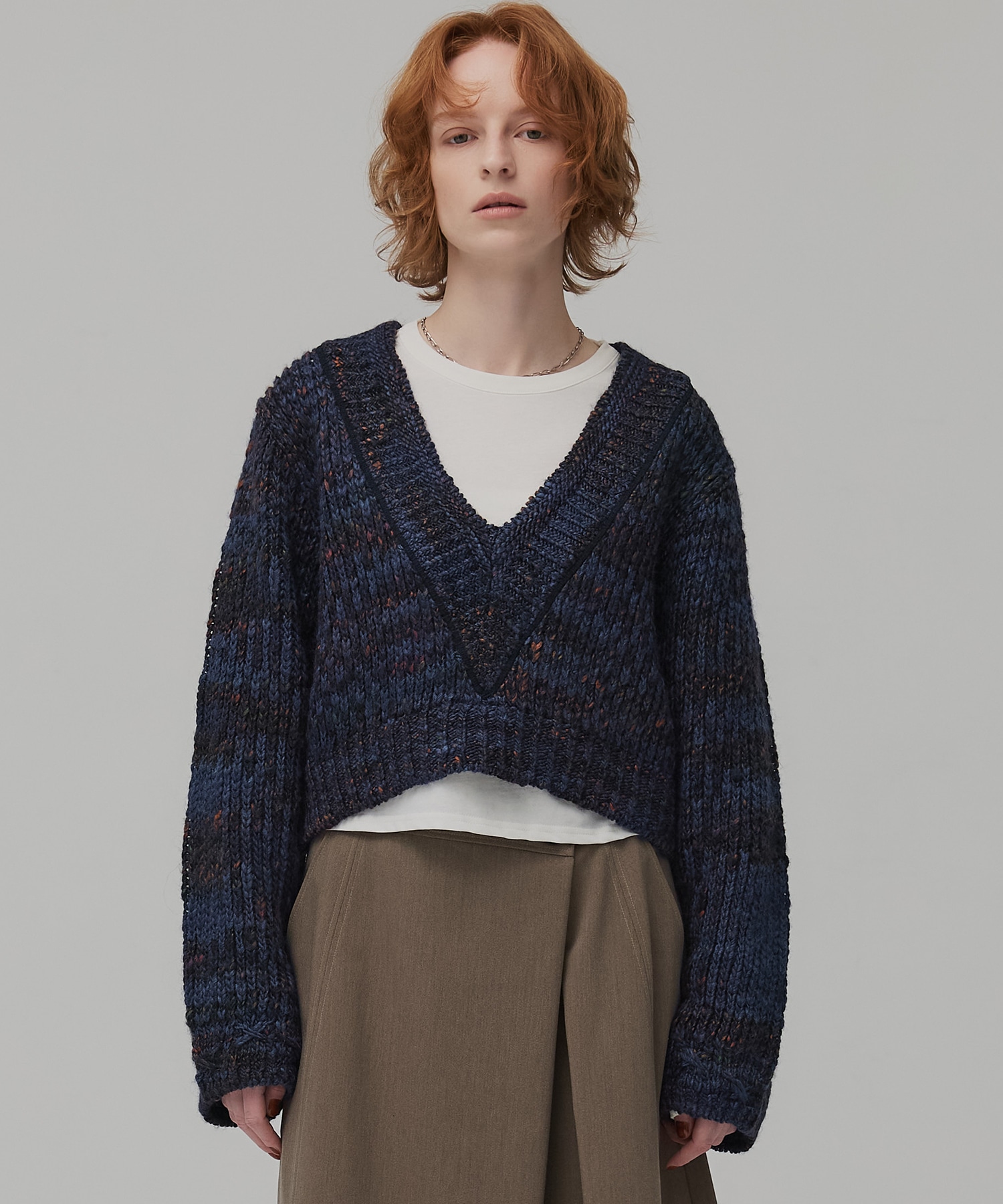 ミックスカラーVネックニット