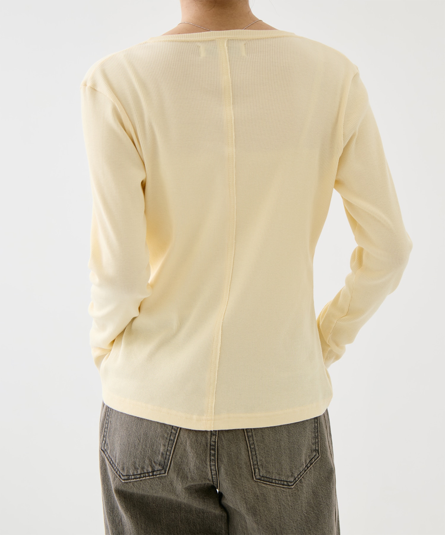 リングドットVネックトップス