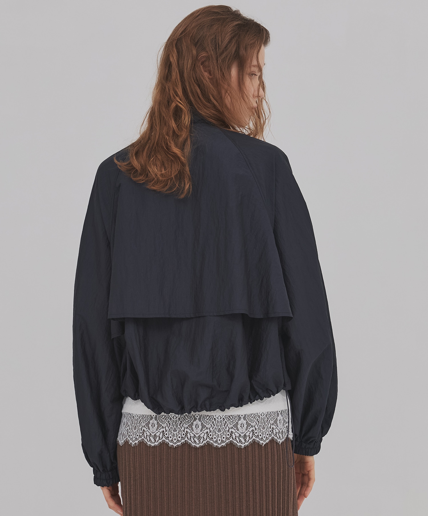 エアロンスタンドシェルジャケット