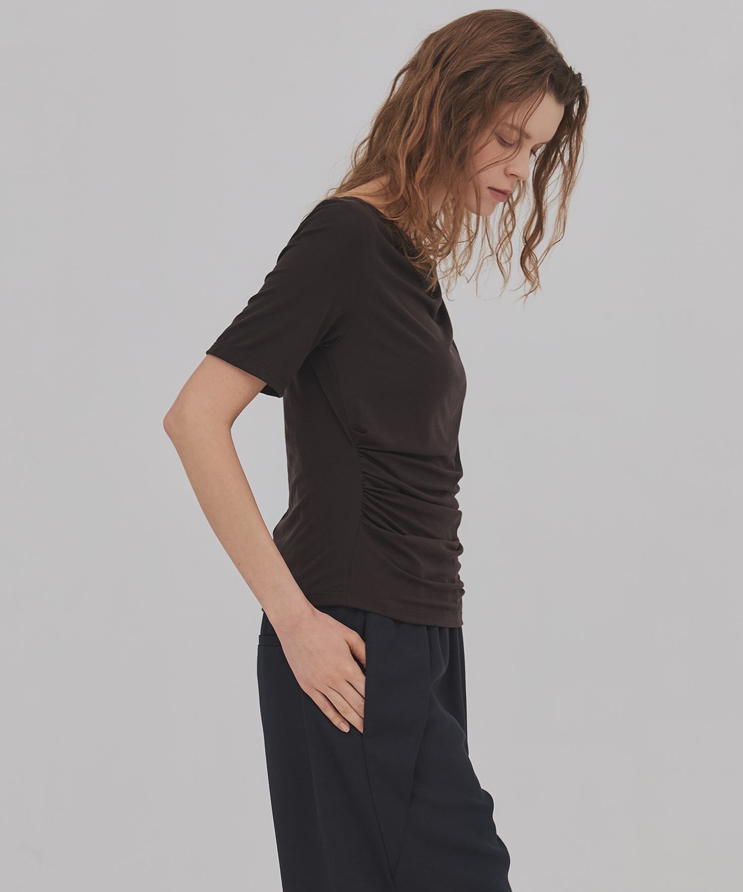 ドレープハープスリーブトップ