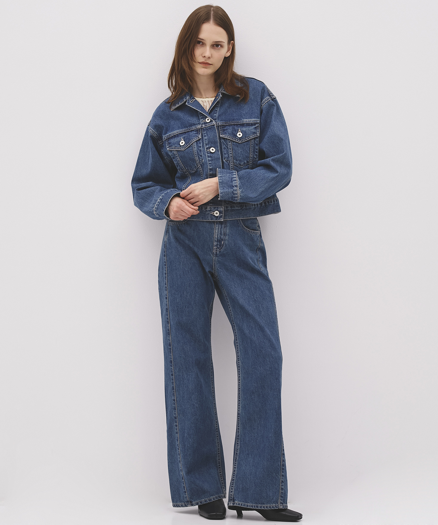CROPPED DENIM JACKET