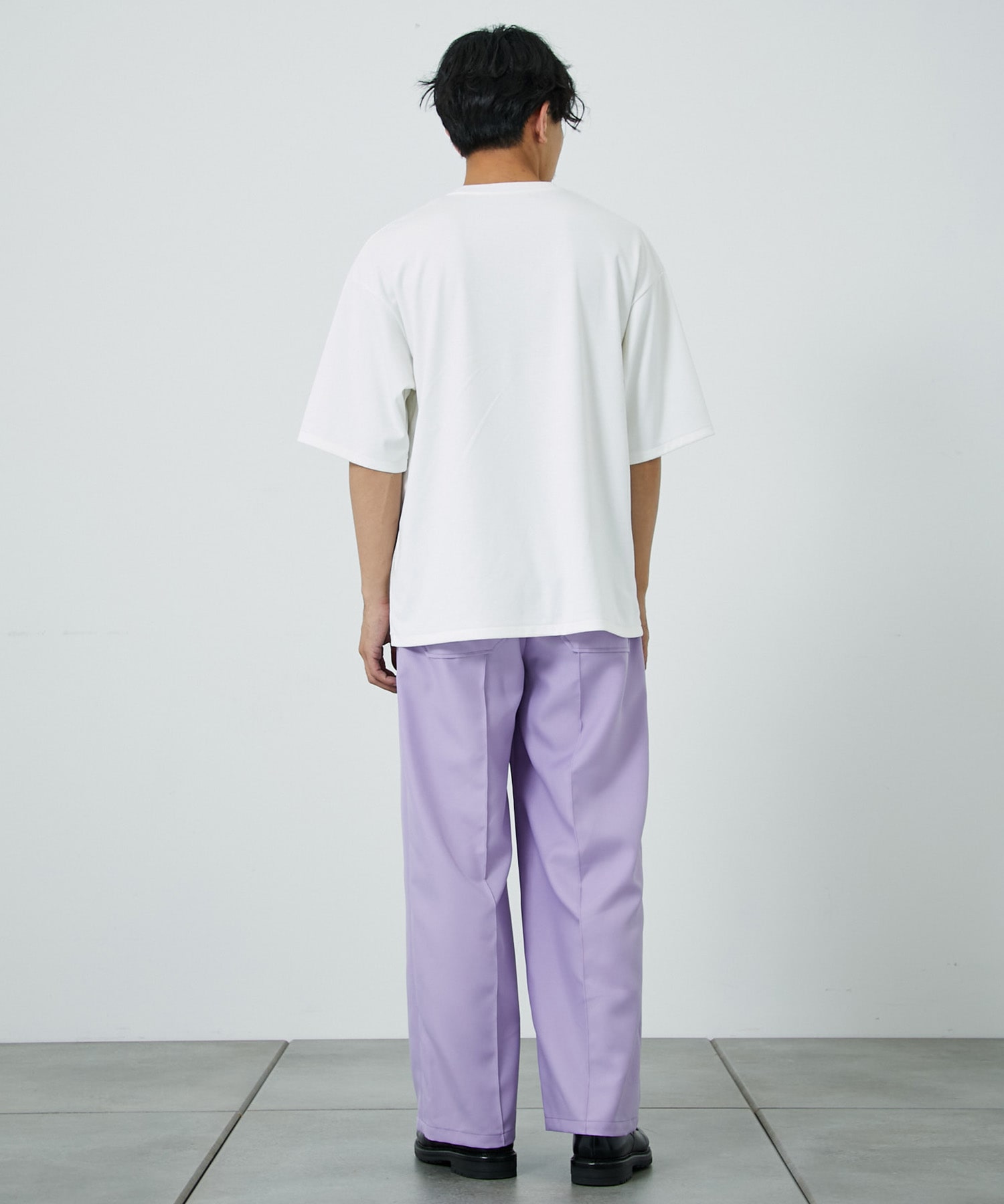 センタープレスストレートパンツ