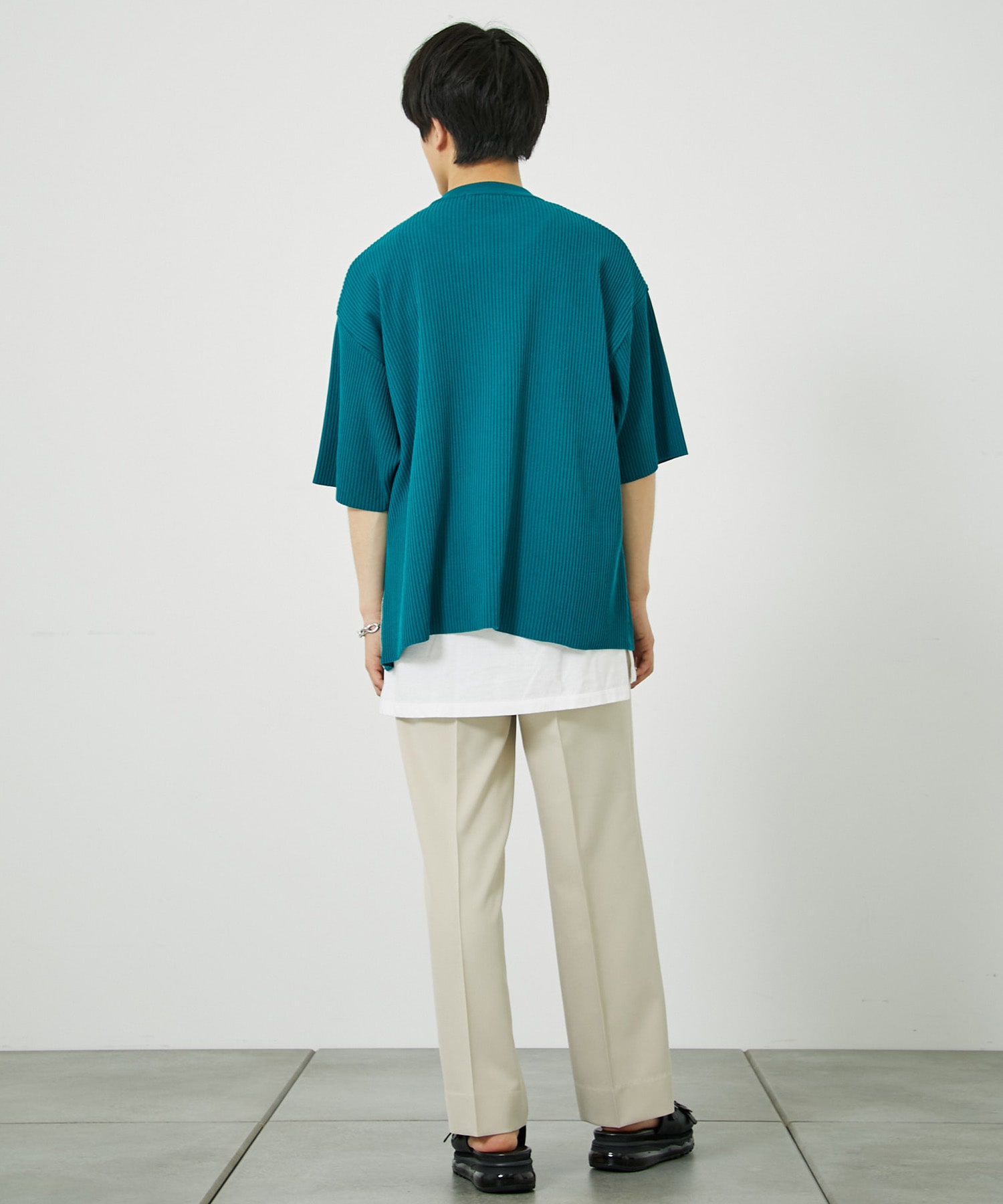 プリーツニットTEE