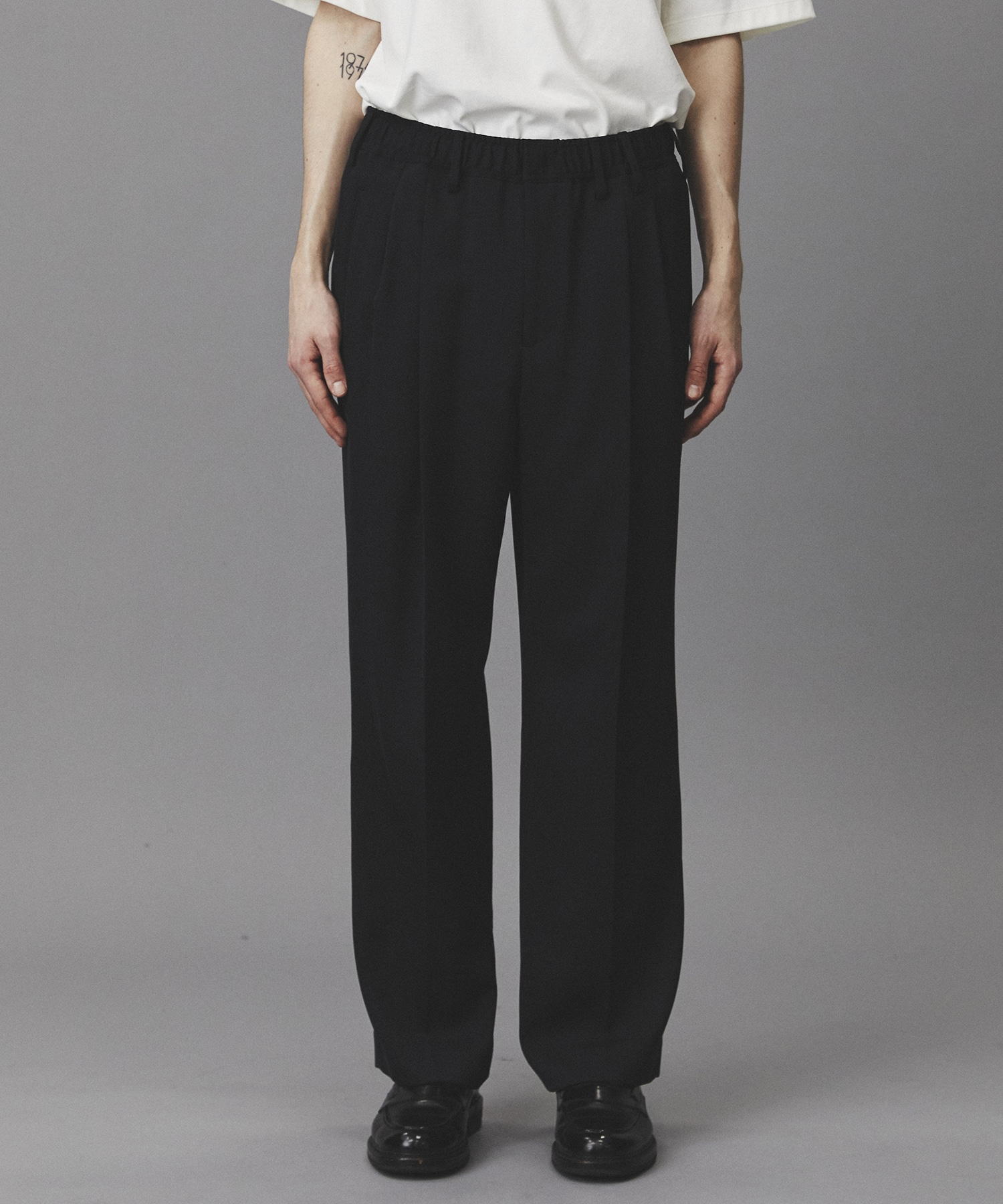 AQUA WOOLカルゼタックスラックス