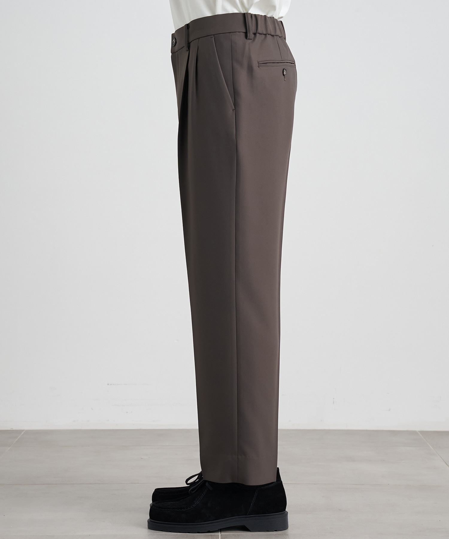 GRツイルエバークリーステーパードスラックス