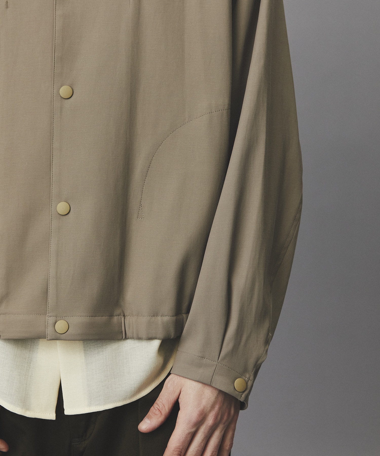 ブラッシュドカラーオーバーコーチブルゾン