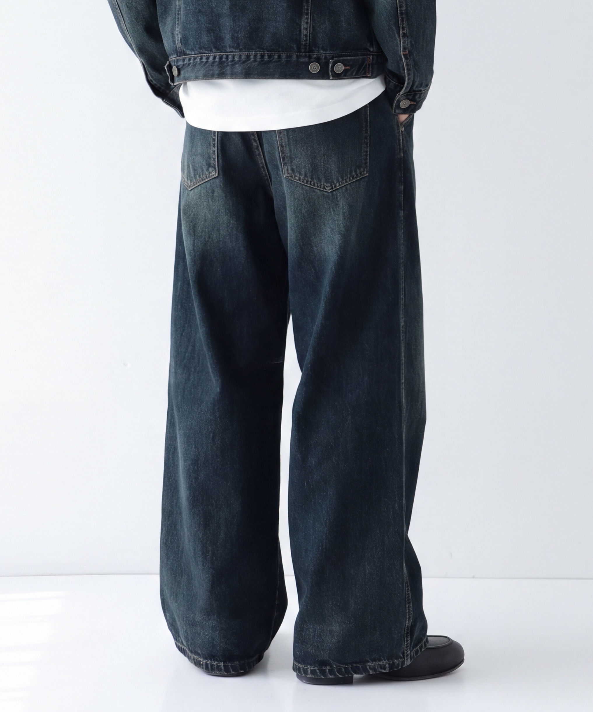 SHIOTA BeltedWidePants