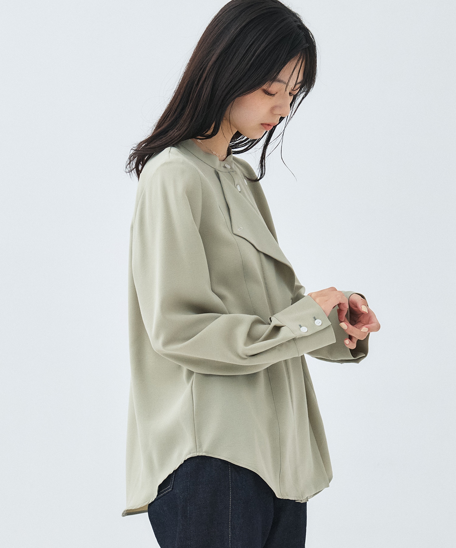 ターンバックバンドカラーシャツ