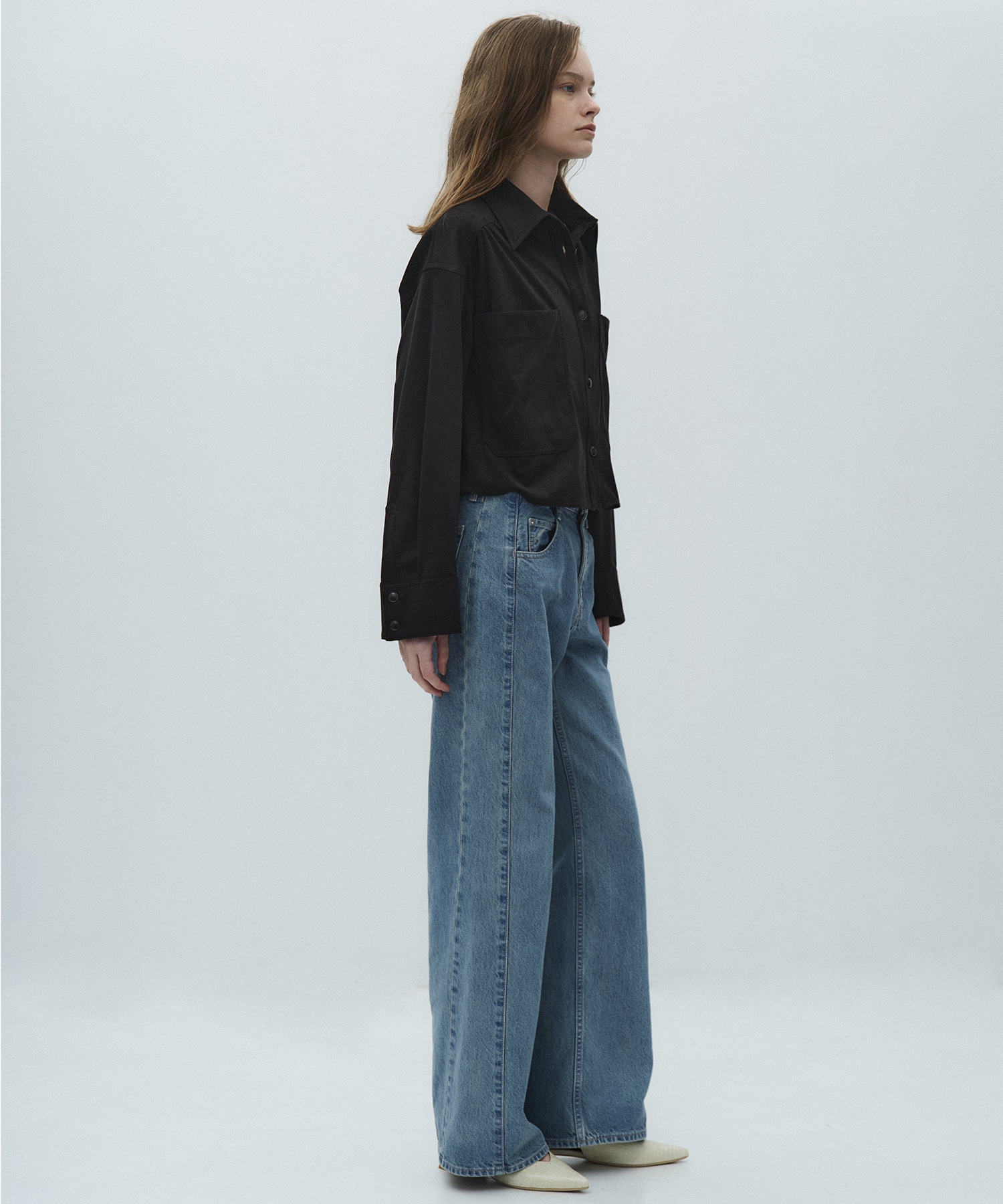 フルイドクロップドシャツ