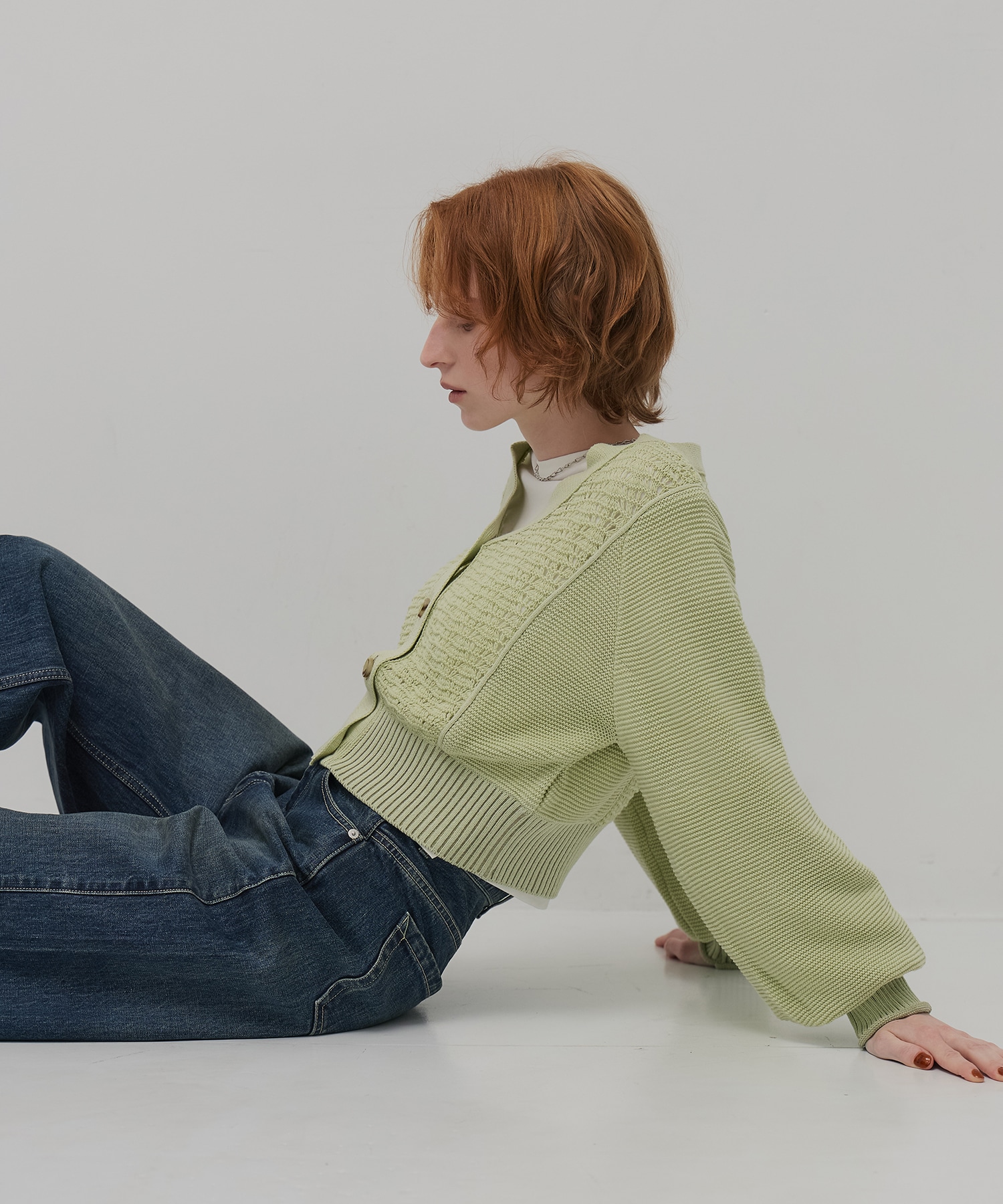 エアロVネックニットカーデ