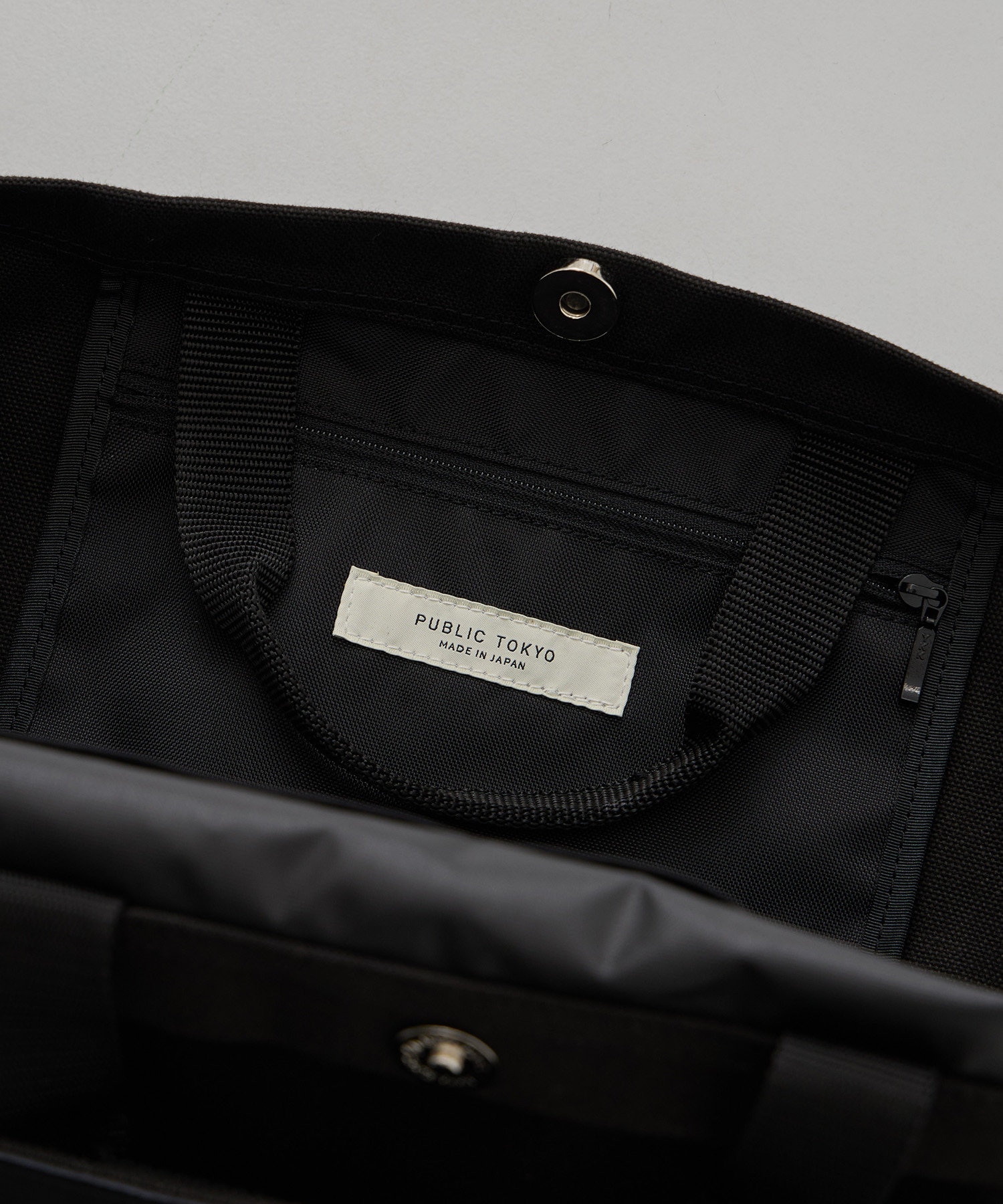 yrz タスキショルダーBAG M
