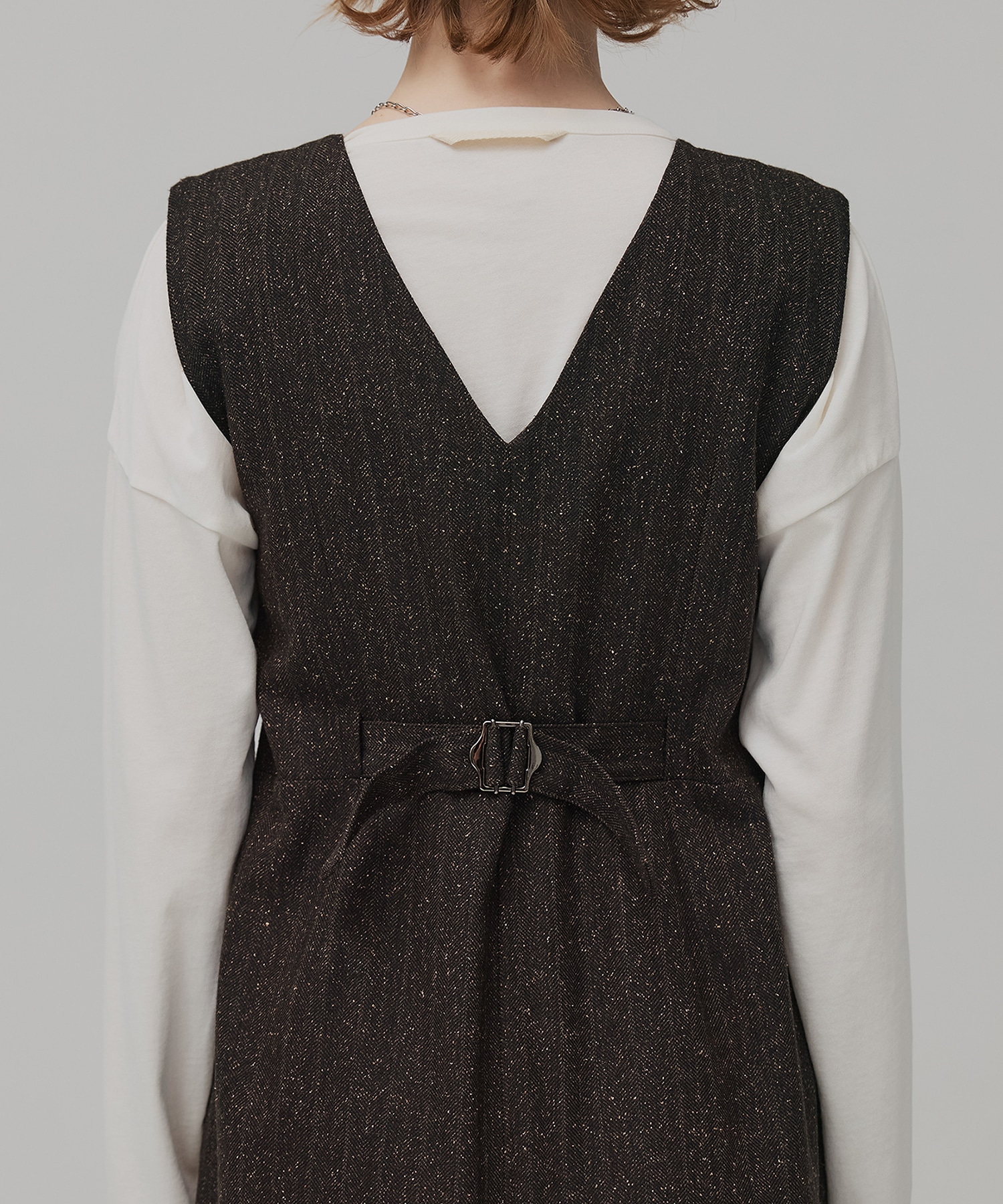 Vネックジャンパースカート