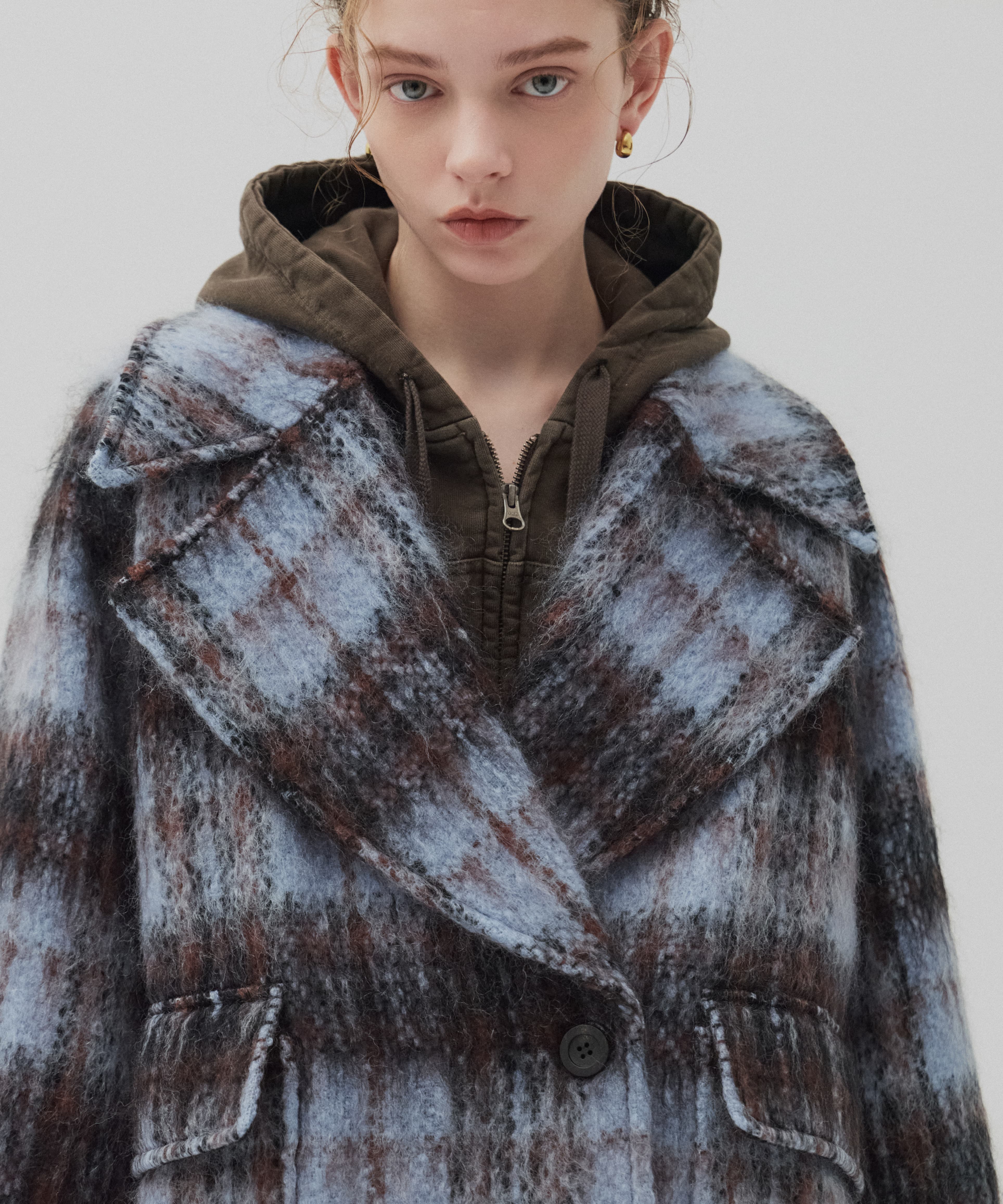 ワイドラペルチェックコート