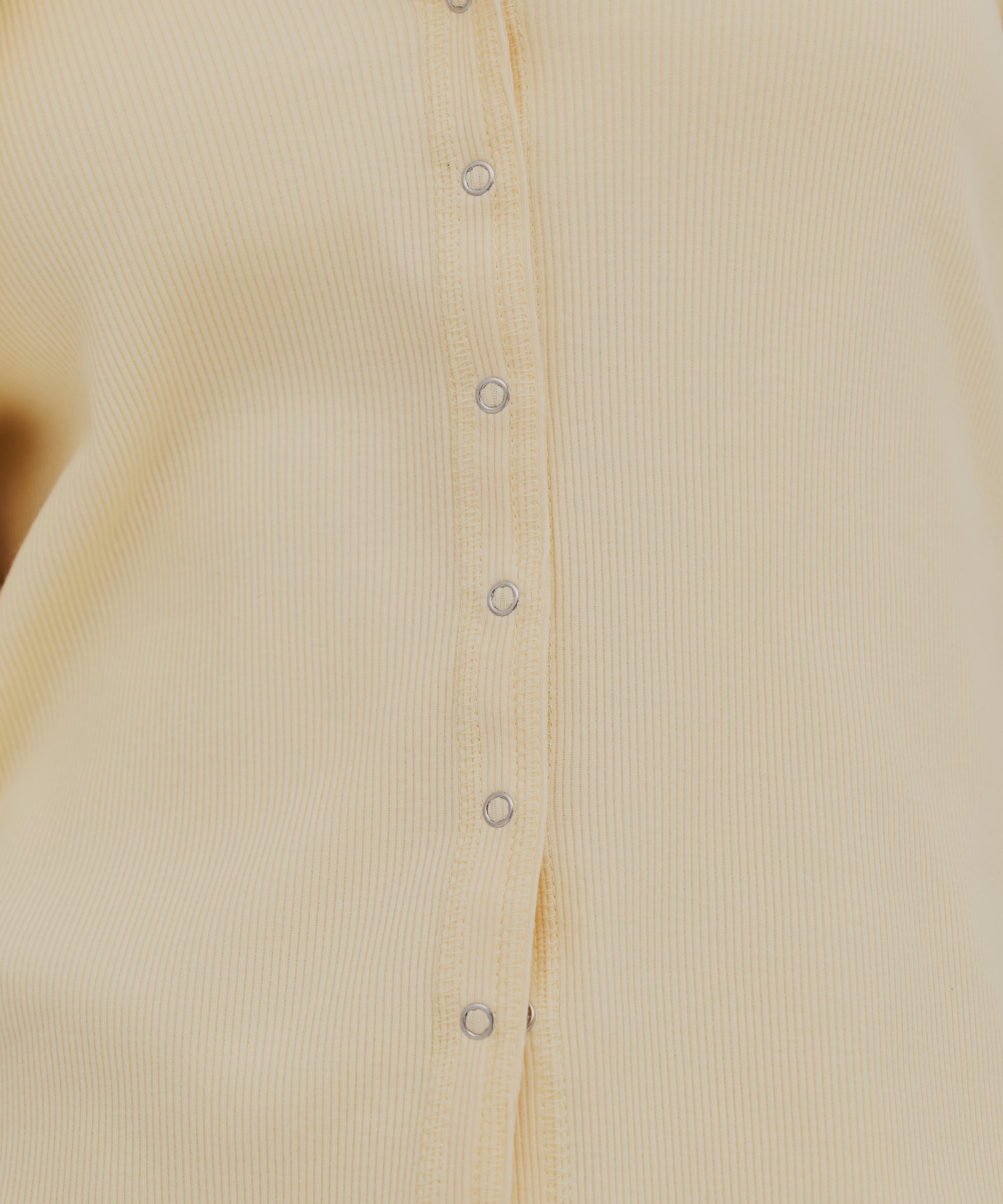 リングドットVネックトップス