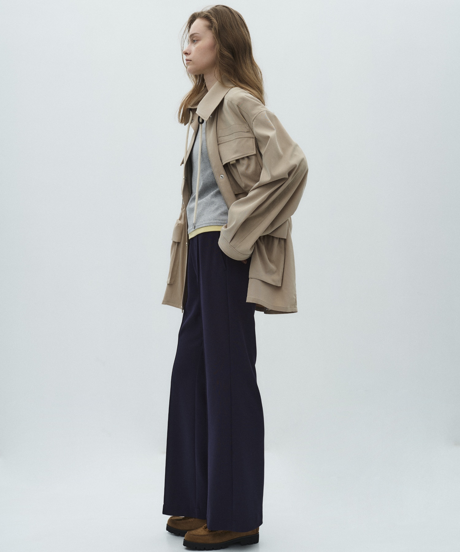 ストレッチハイライズフレアパンツ