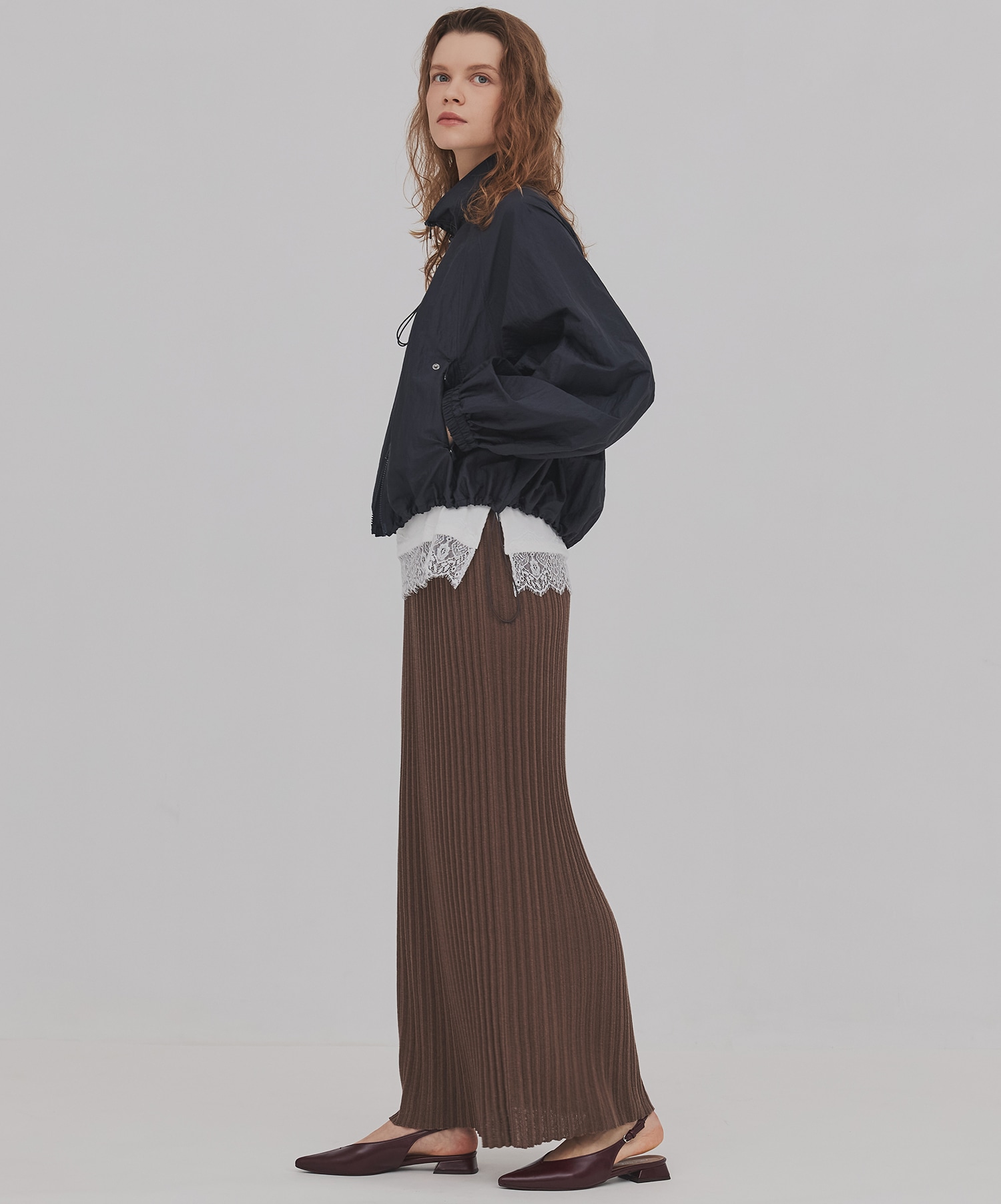 エアロンスタンドシェルジャケット