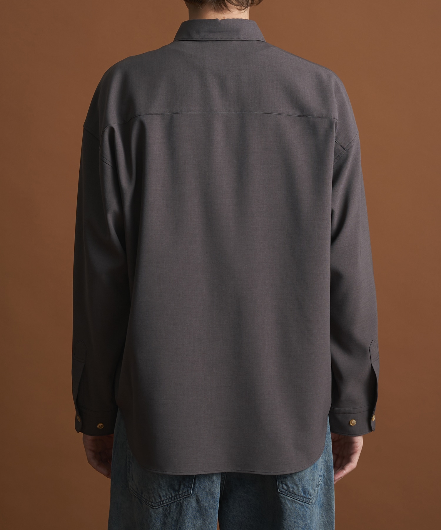 コンフォートリラックスレギュラーシャツ