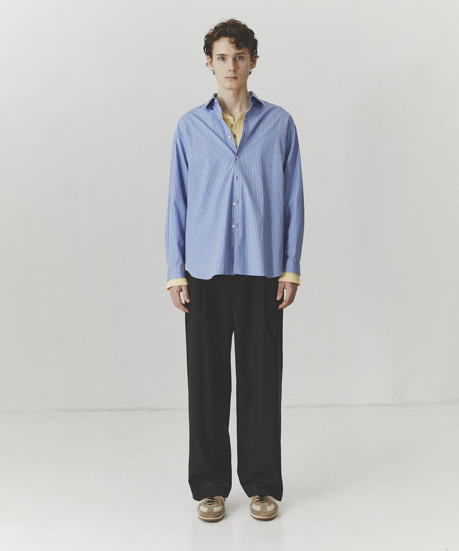 ナローベルテッドスラックス