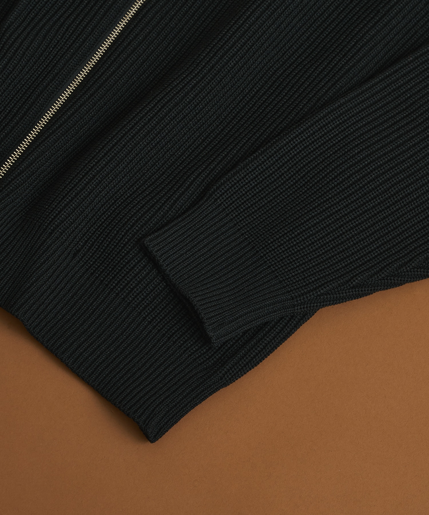 バウンドウールライトドライバーズニット