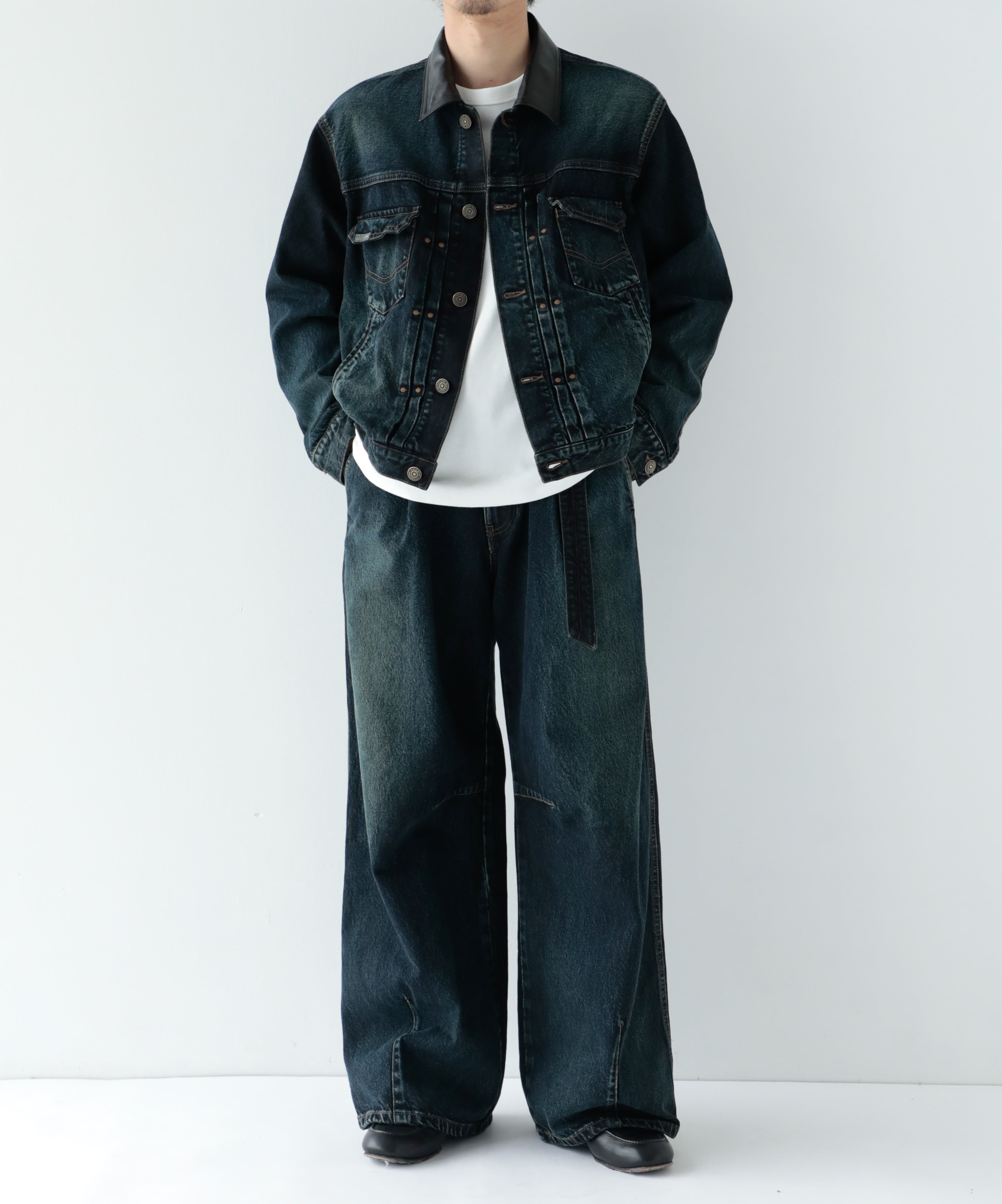 SHIOTA BeltedWidePants