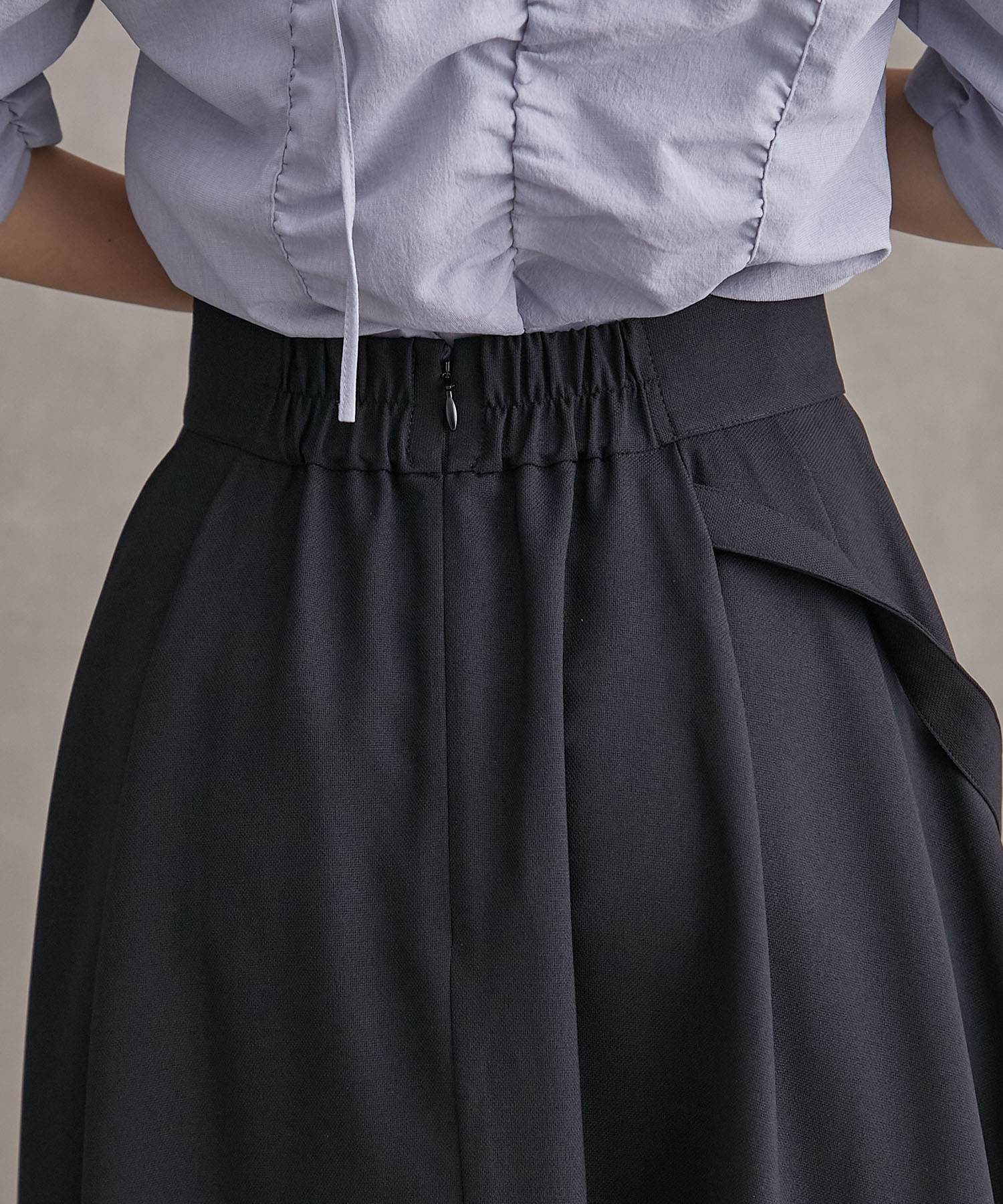 ボリュームヘムアーチスカート(1 BLACK): : ウィメンズ｜PUBLIC TOKYO