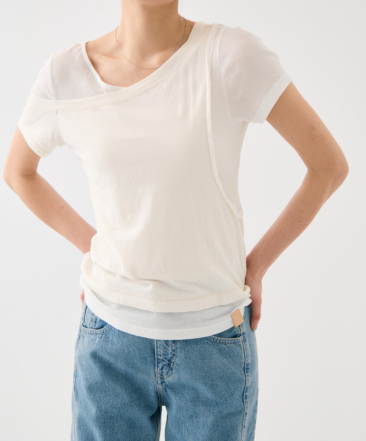 アシメツインシアートップ