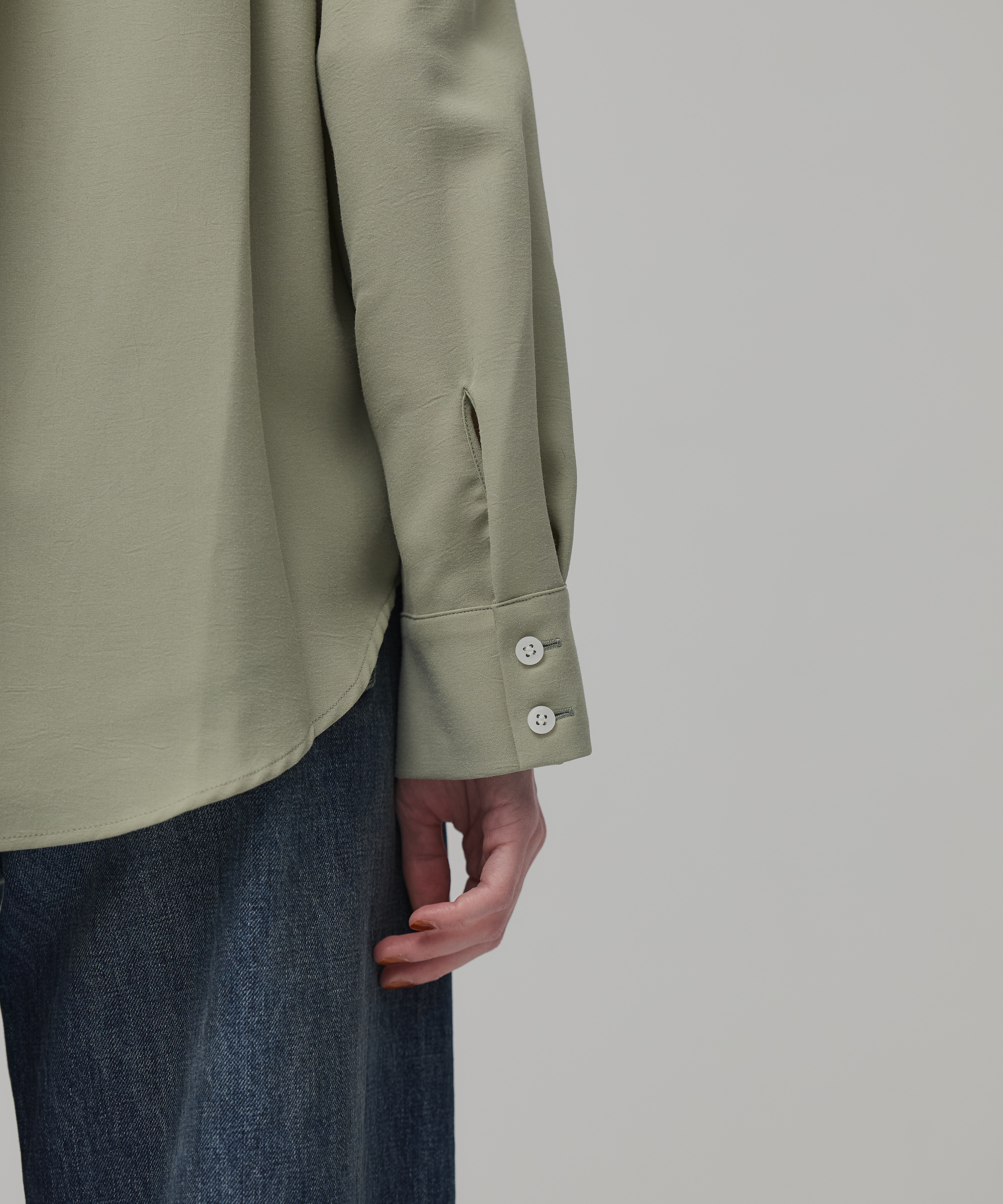 ターンバックバンドカラーシャツ