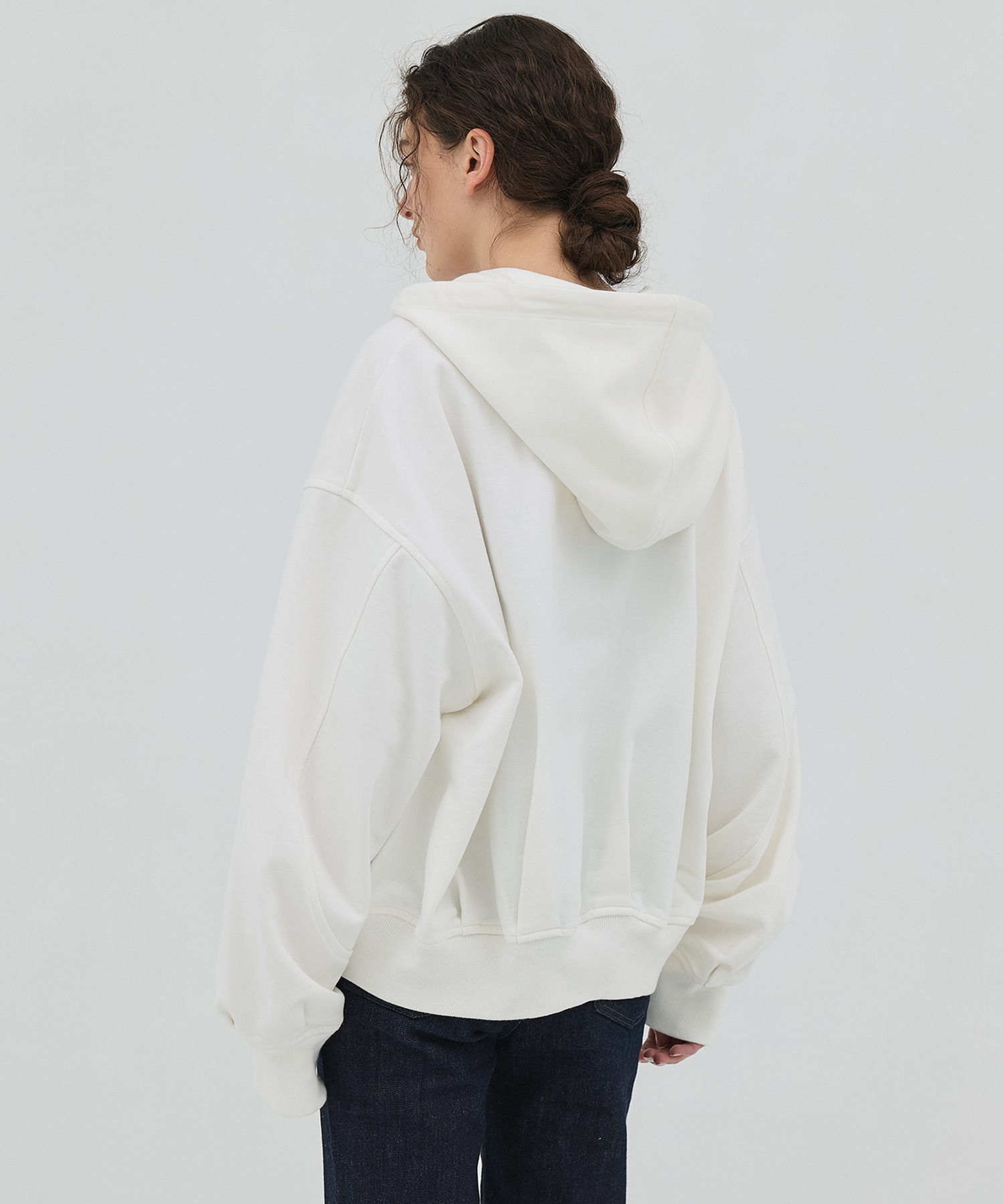 極 オーバーサイズバルーンフーディ