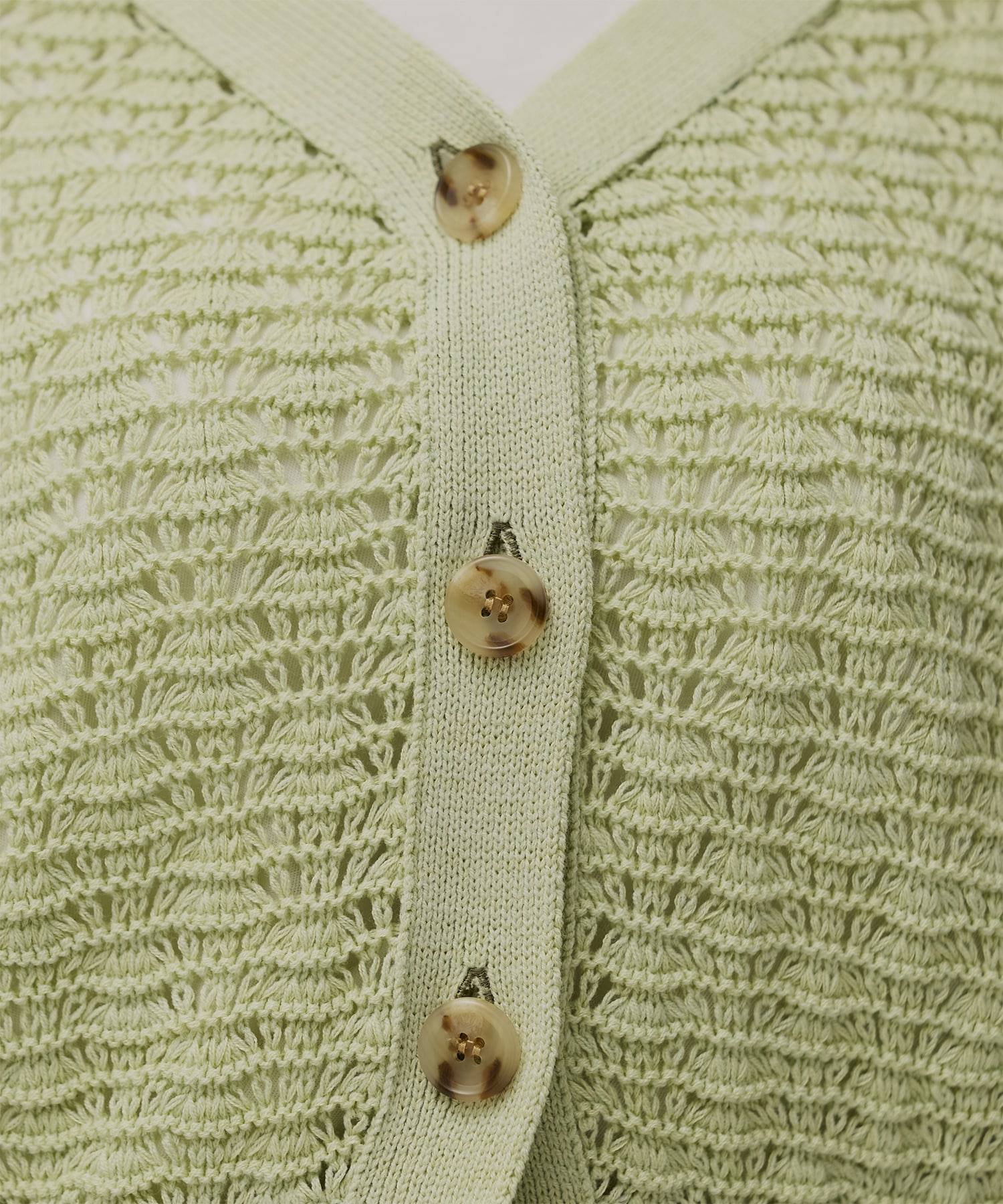 エアロVネックニットカーデ