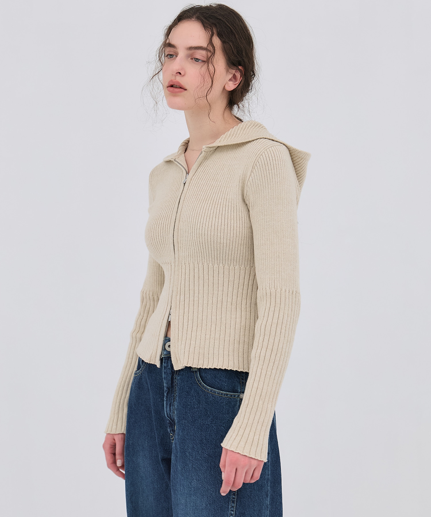 リブニットジップフーディ