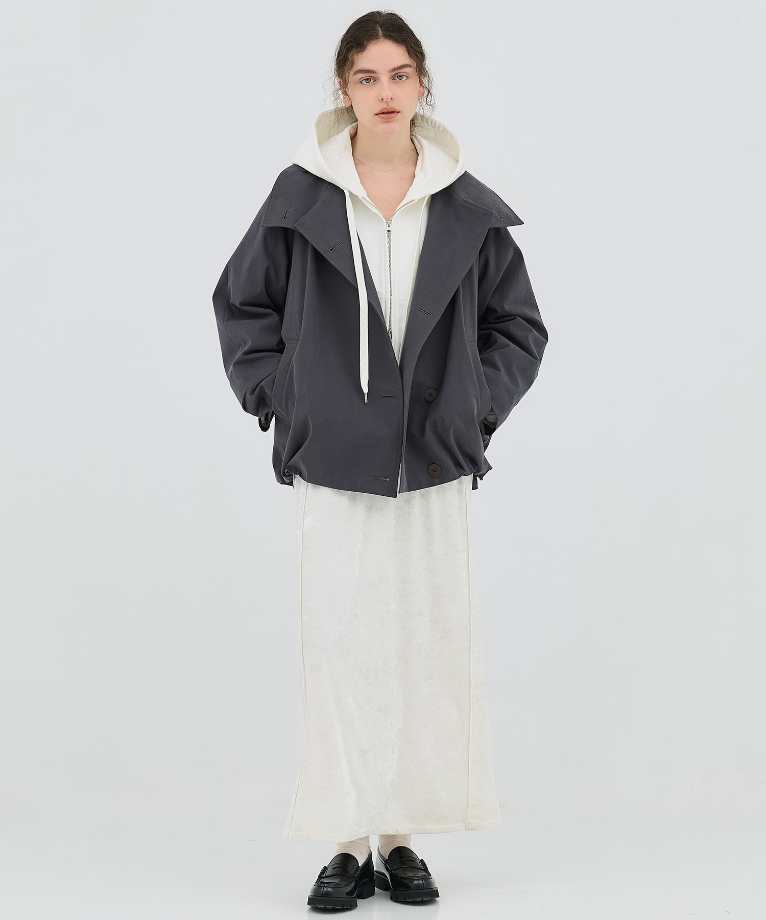 ファンネルネックショートトレンチコート