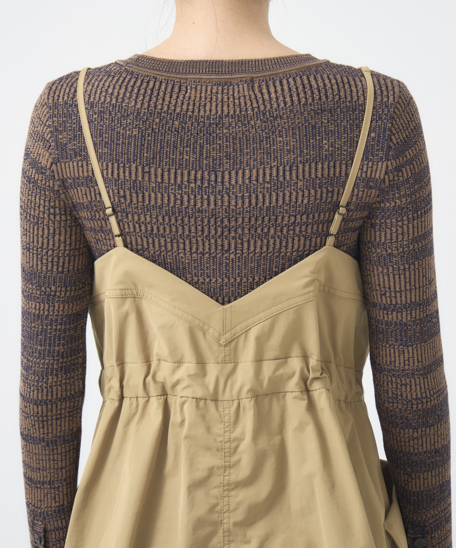 コクーンカーゴジャンパースカート