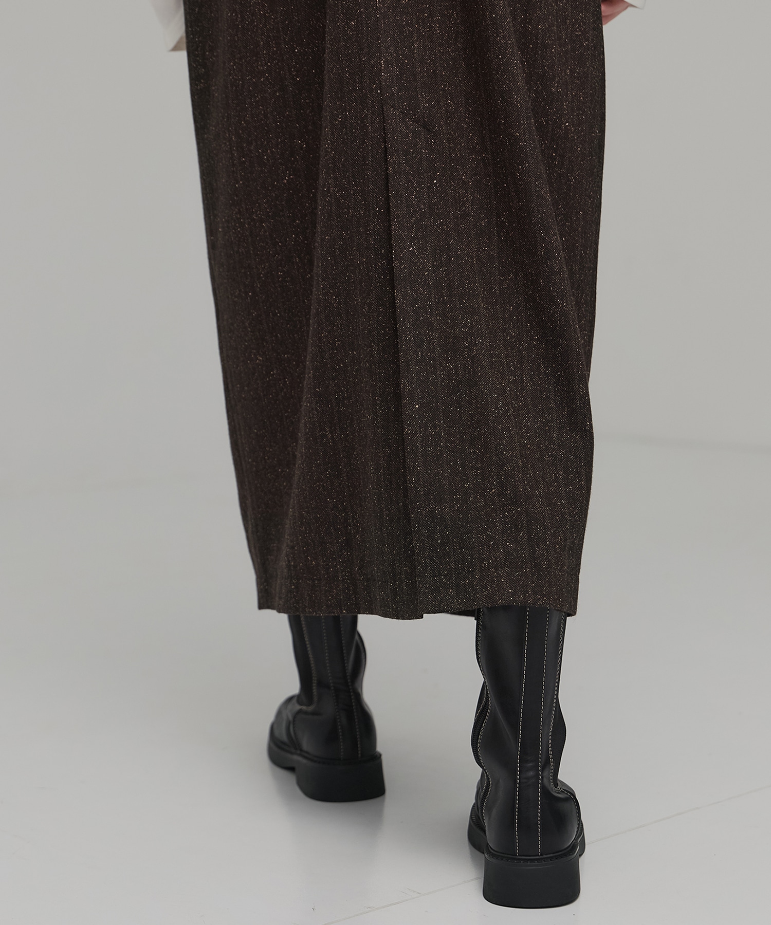 Vネックジャンパースカート