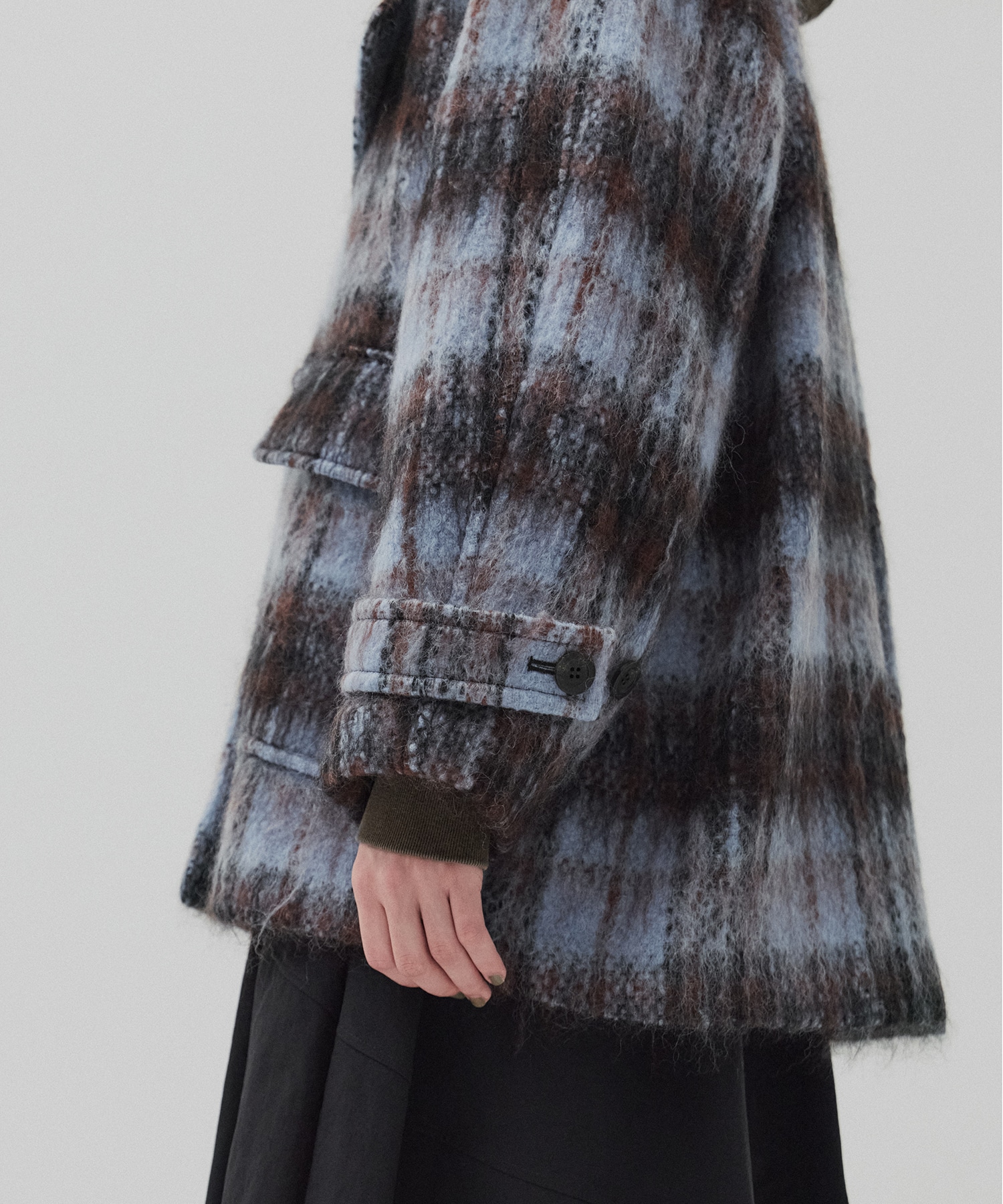 ワイドラペルチェックコート