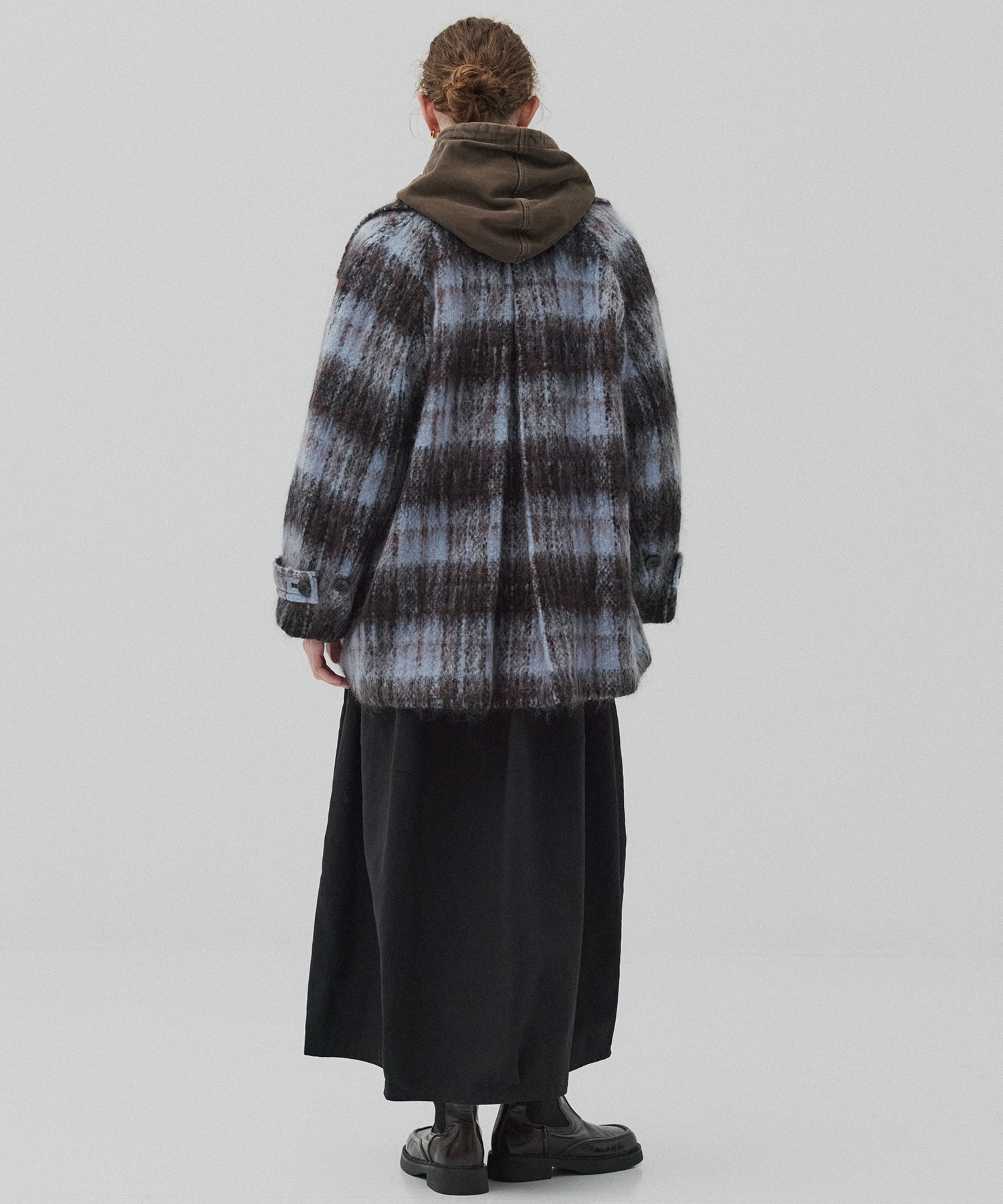 〈完売間近〉ワイドラペルチェックコート