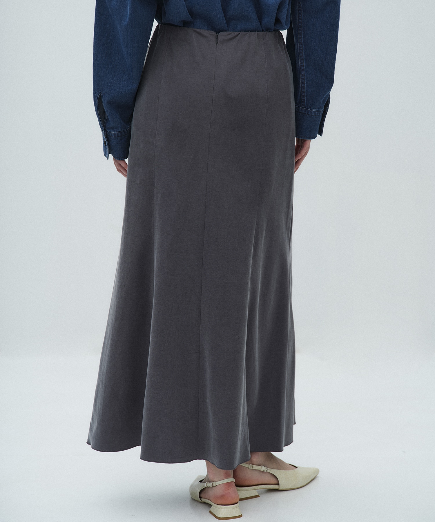 フィブリルナローフレアスカート