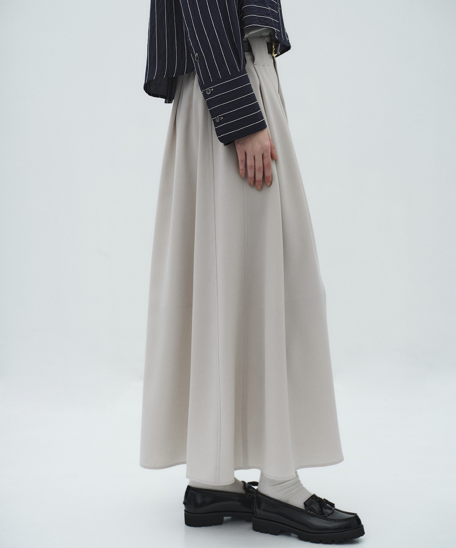 タックフレアスカート