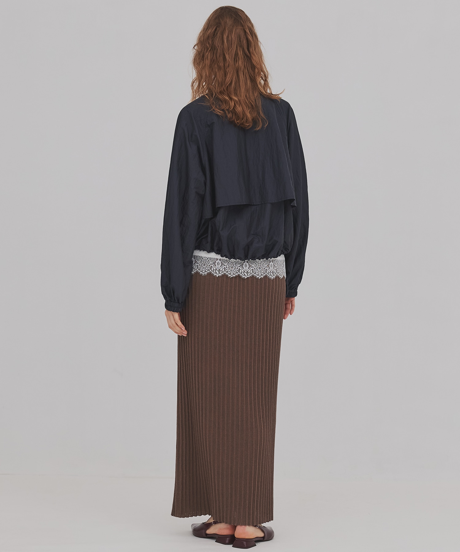 エアロンスタンドシェルジャケット