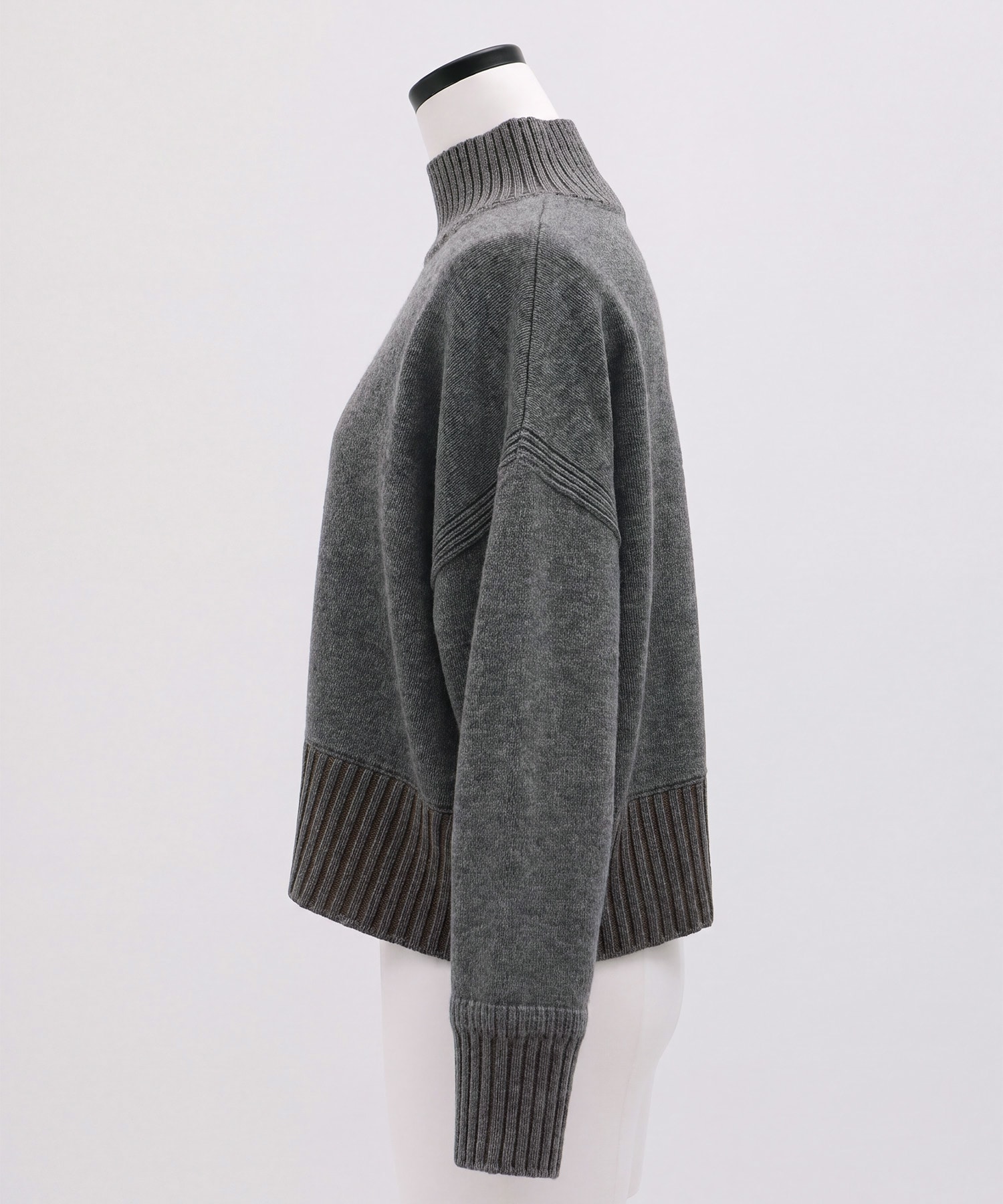 【WEB先行発売】エアウールショートニット