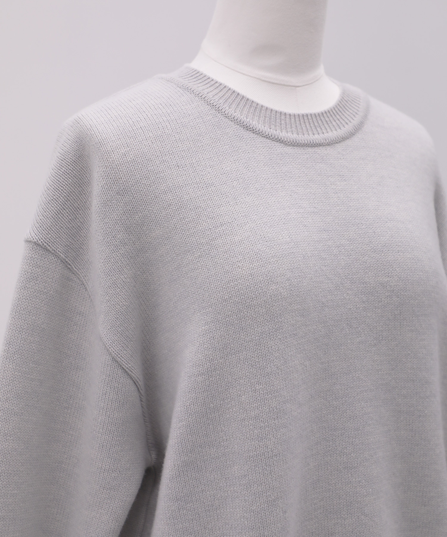 【WEB先行発売】エアウールクルーネックニット