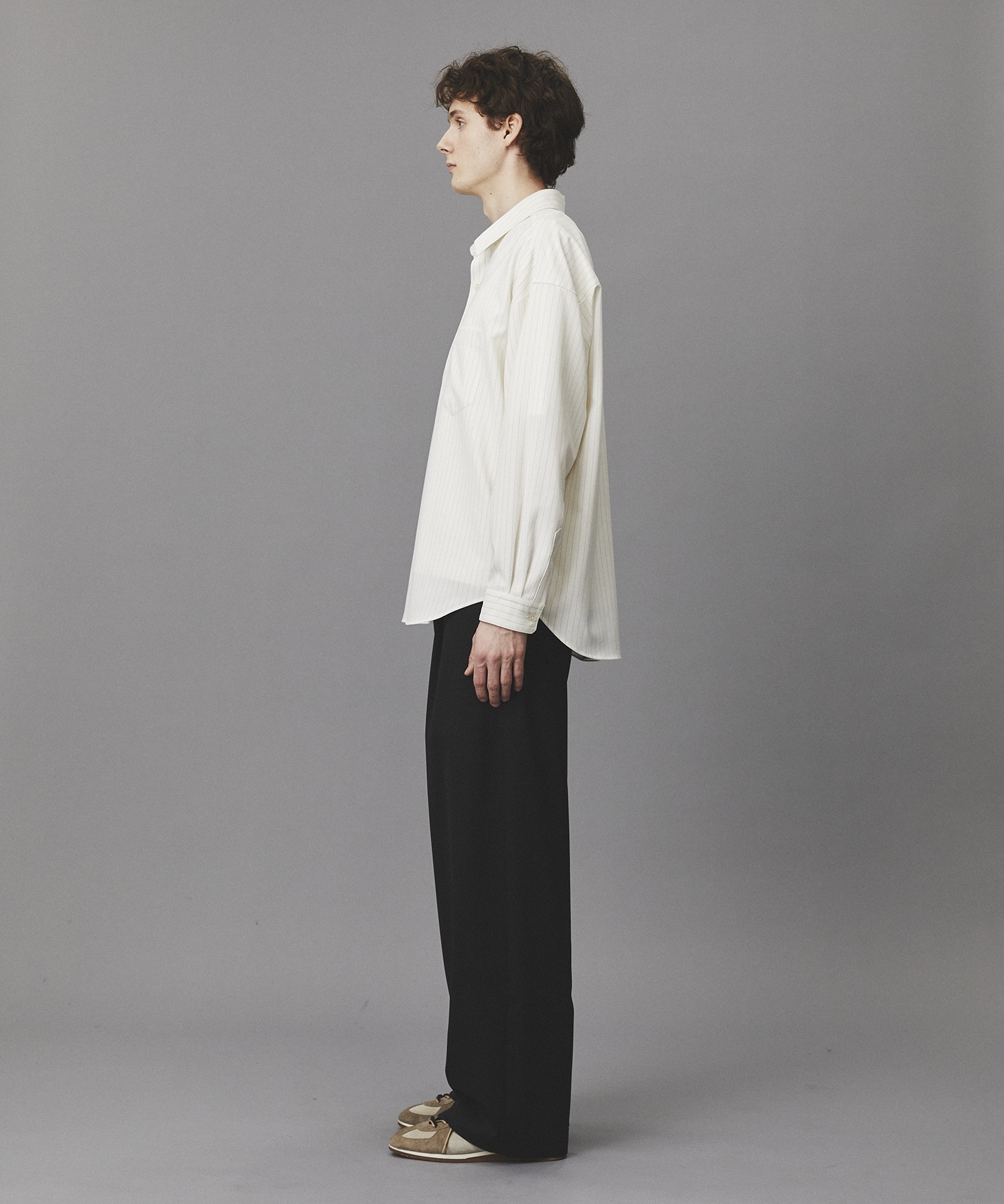 コンフォートリラックスレギュラーシャツ