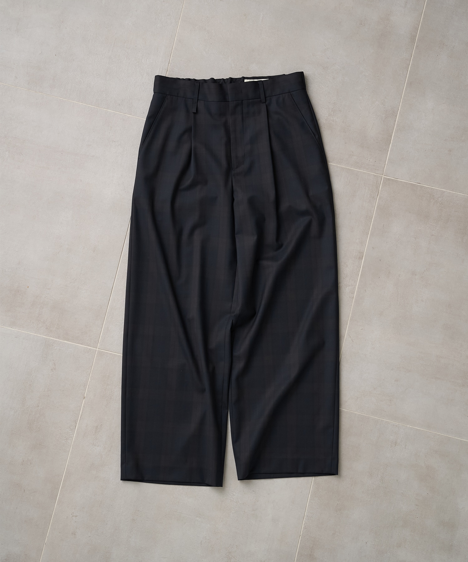 ハイスタンダードデイリースラックス