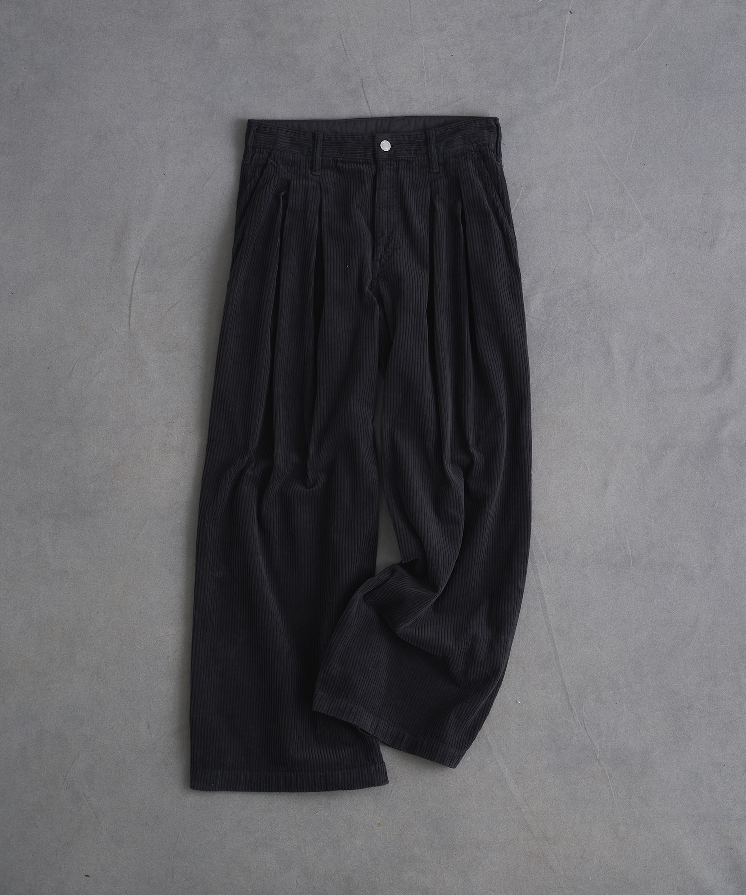 ガーメントダイコーデュロイバギー