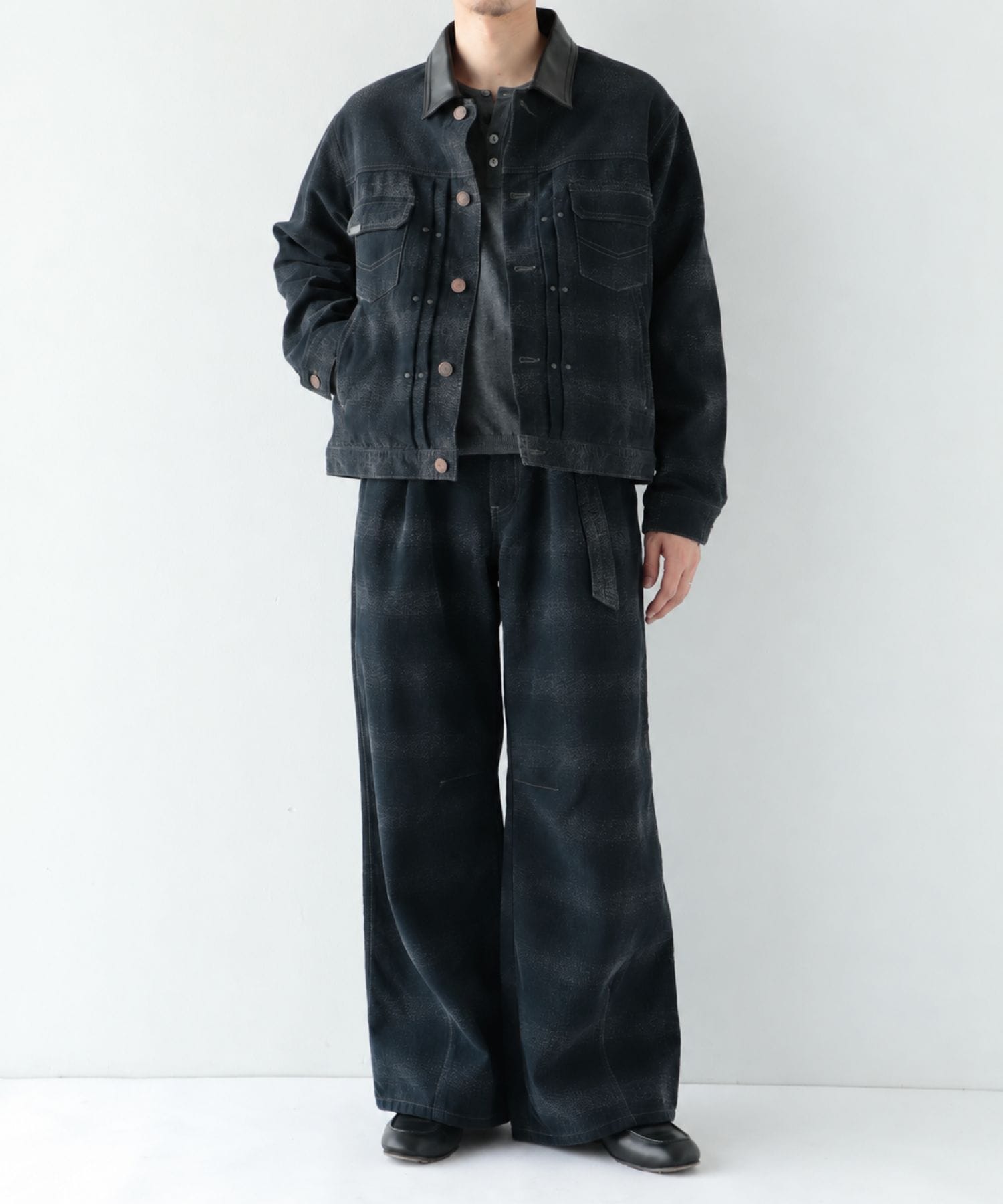 SHIOTA BeltedWidePants