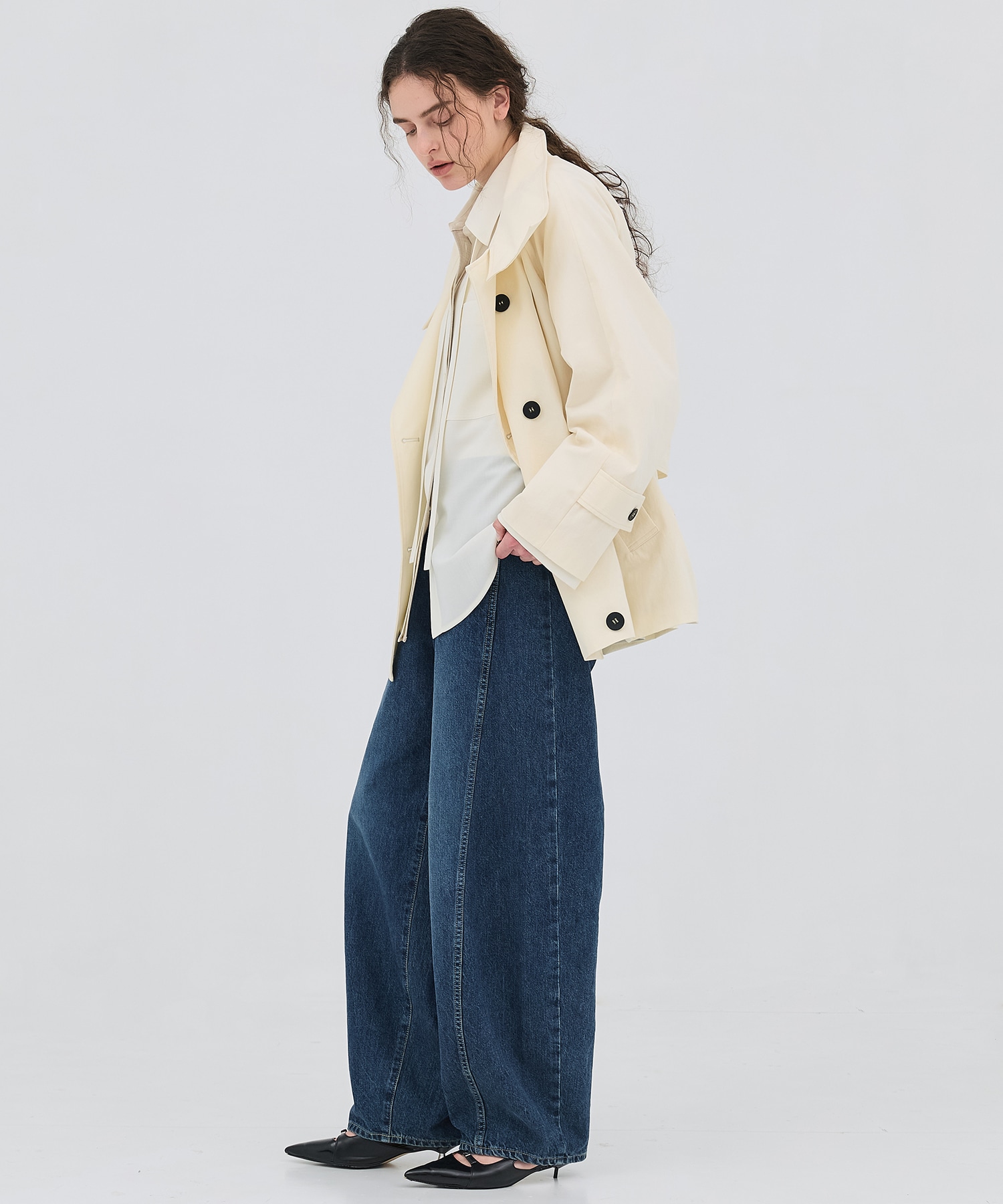 ファンネルネックショートトレンチコート