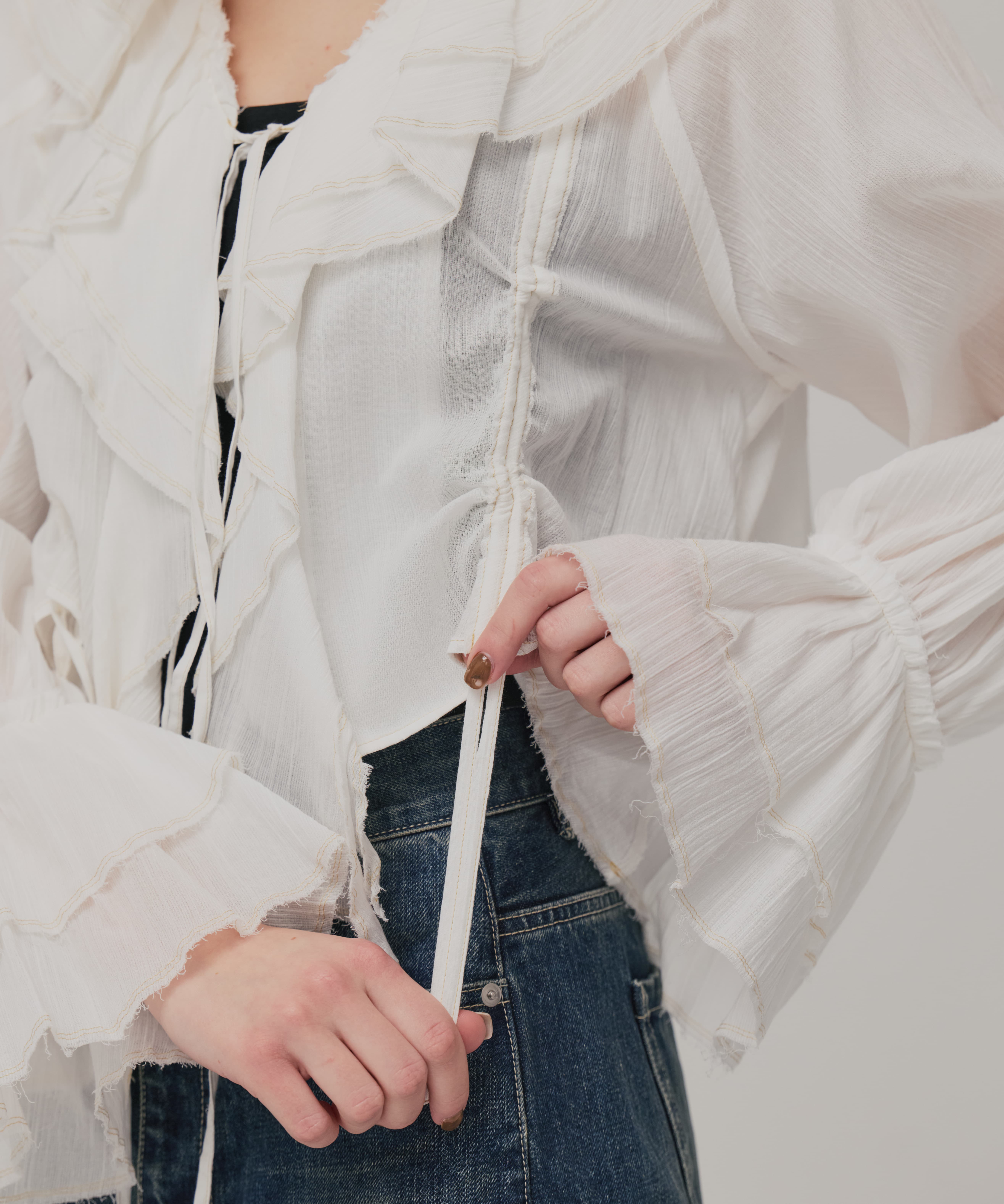 ラッフルカラーギャザーブラウス