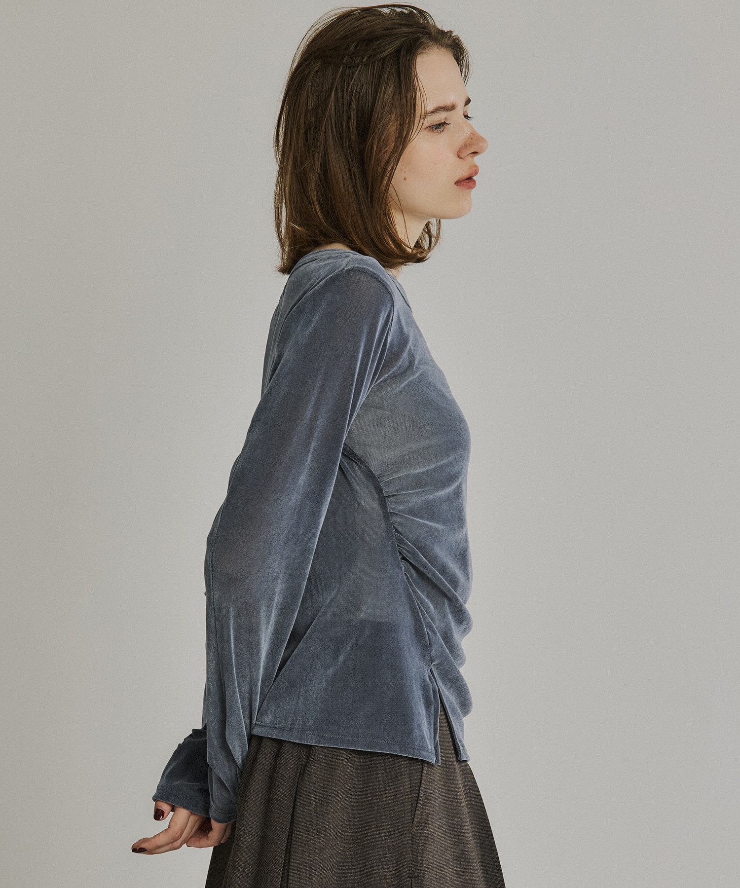 シャーリングベロアチュールスリットTOP