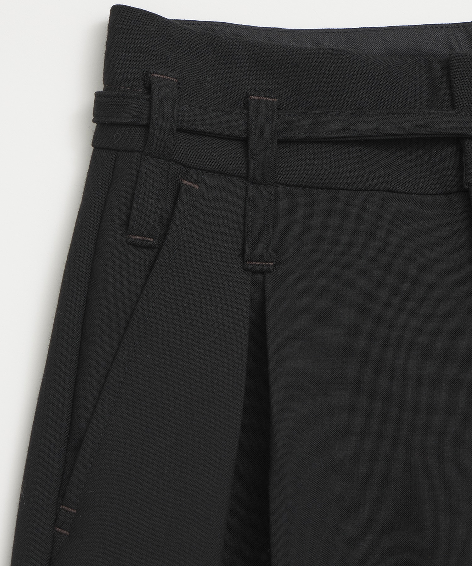 ダブルクロスボックスプリーツパンツ